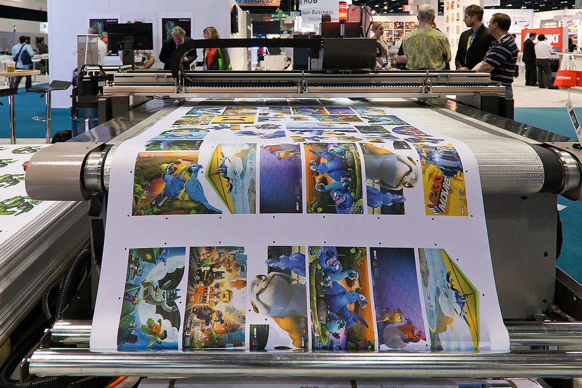 Large_format_digital_printer.jpg