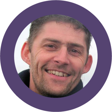 Hans Claeys Locatie(s): Mechelen, Sint-Niklaas en Gent. Tel: 0476 31 65 99 E-mail: hans.claeys@myfutureworks.be Missie: Ik bied een rustpunt waarin mensen ruimte en vertrouwen kunnen vinden om hun eigen krachten en talenten te (her)vinden of zichzelf erdoor te laten herbronnen. Daarnaast ben ik ook stimulerend aanwezig om hen vanuit hun eigen talenten, energiebronnen en dromen te laten groeien naar een nieuwe stap in hun (persoonlijke) loopbaan. Talenten: Groeimotor, Buikdenker, Creatieve Maker, Zichtbare presteerder. (cfr. Talententoolbox L. Dewulf en P. Beschuyt) Meer informatie over Hans: www.hansclaeys.be