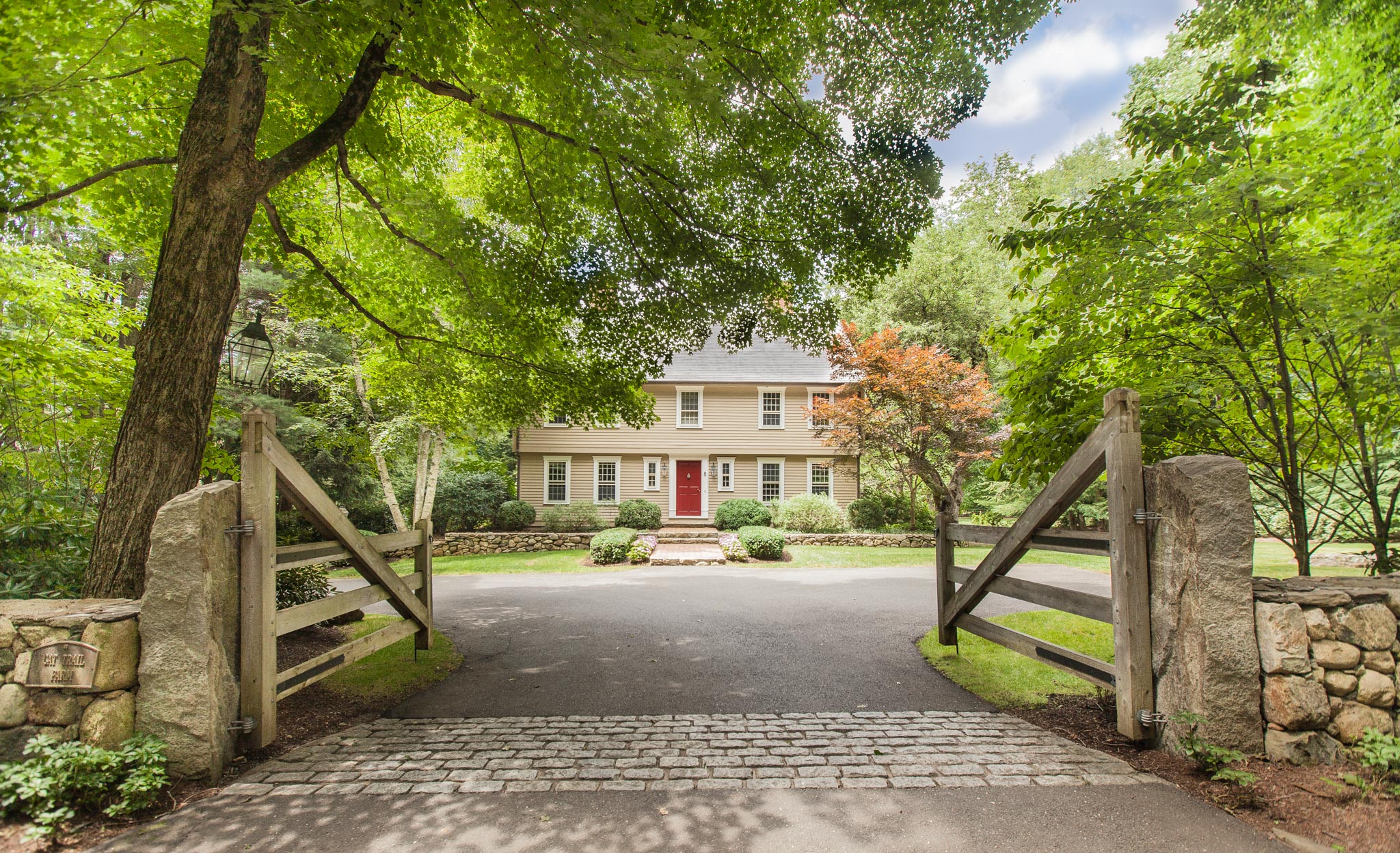 $995,000 - Weston, CT