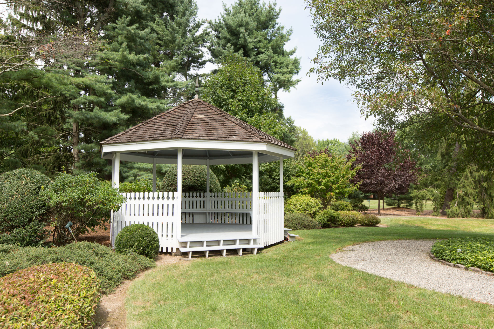 5 gazebo .jpg
