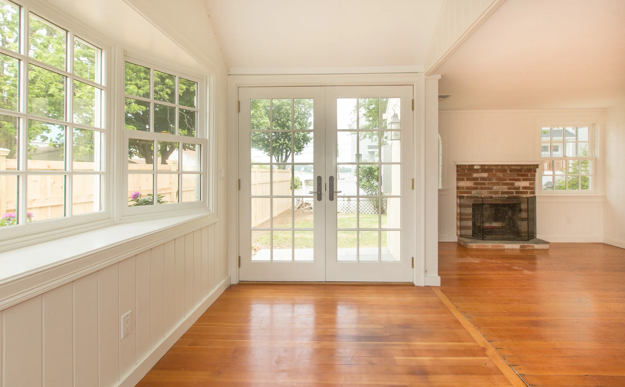 4 dining area .jpg
