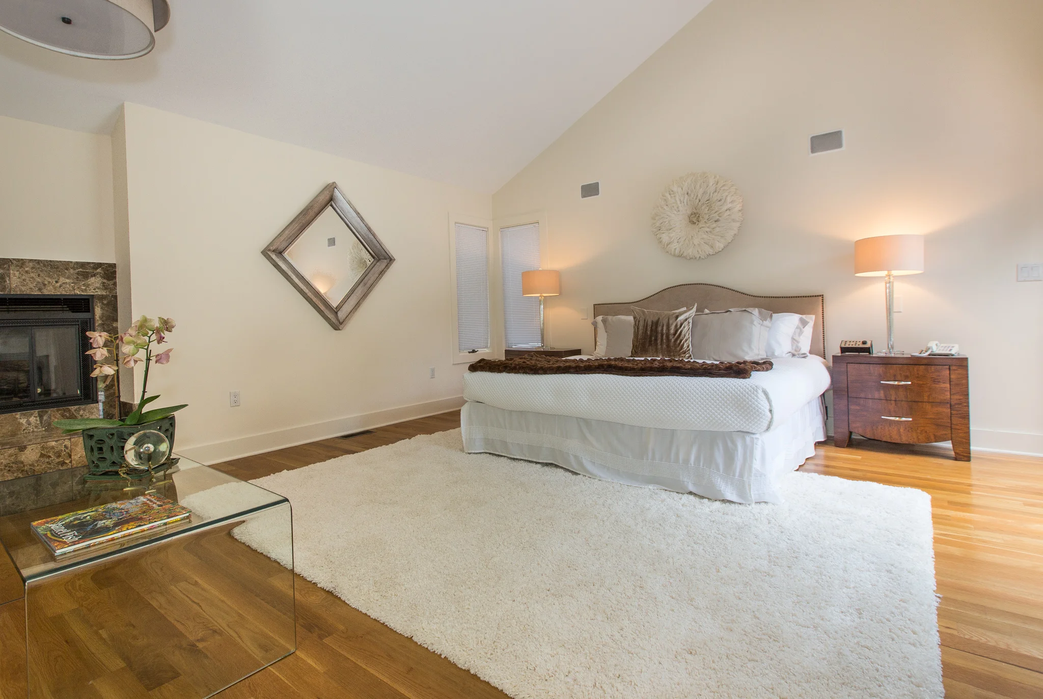 18 master bdrm 1.jpg