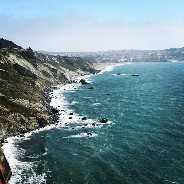 Life is like an ocean, it goes up and down #shotoniphone7plus #californiaadventure #sanfrancisco #quotes #nature #ocean #dreams  #upsanddowns  #lifequotes  #lifeisbeautiful #lifeofadventure