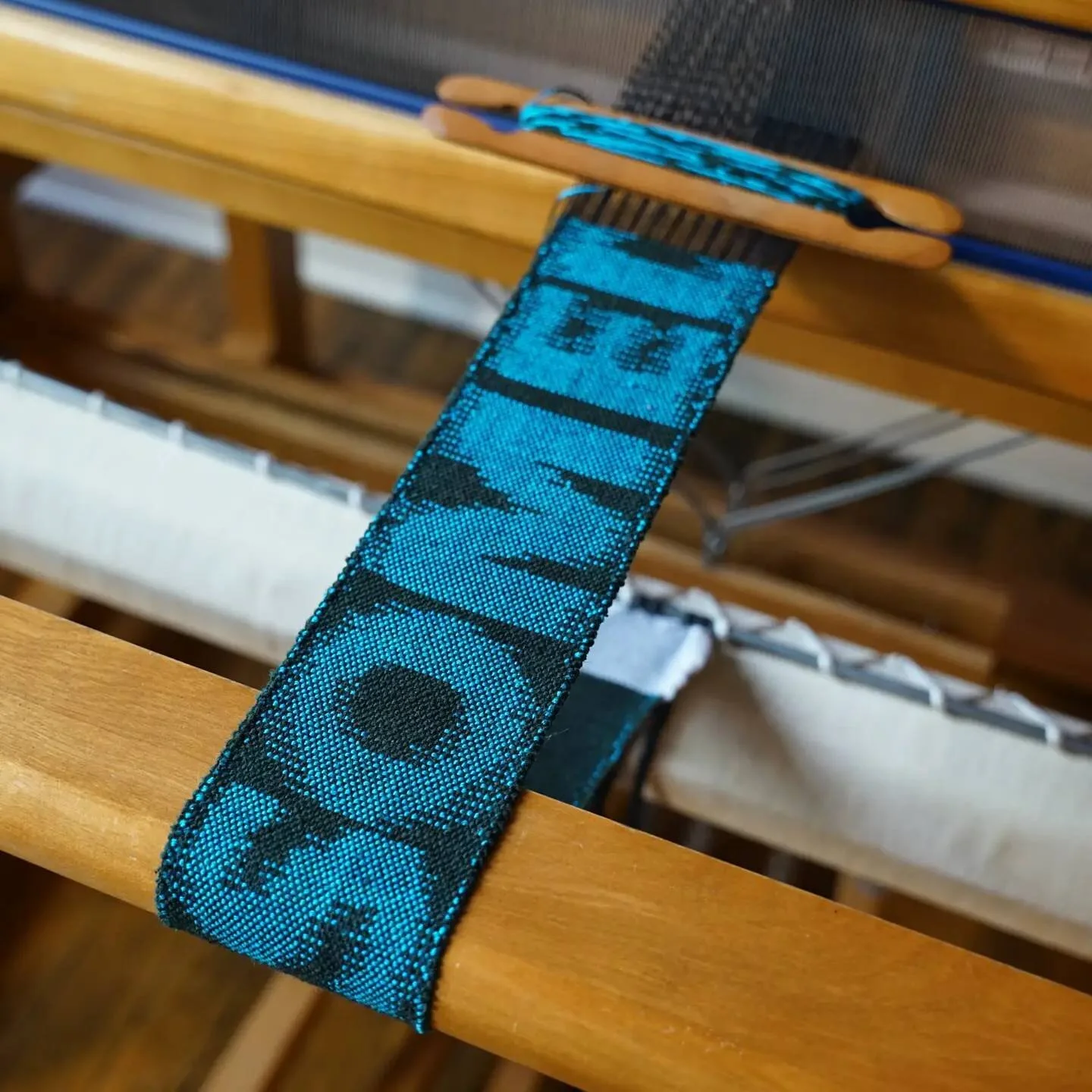 Name a slower way to say something. I'll wait.

#weaver #weaving #slow #someday