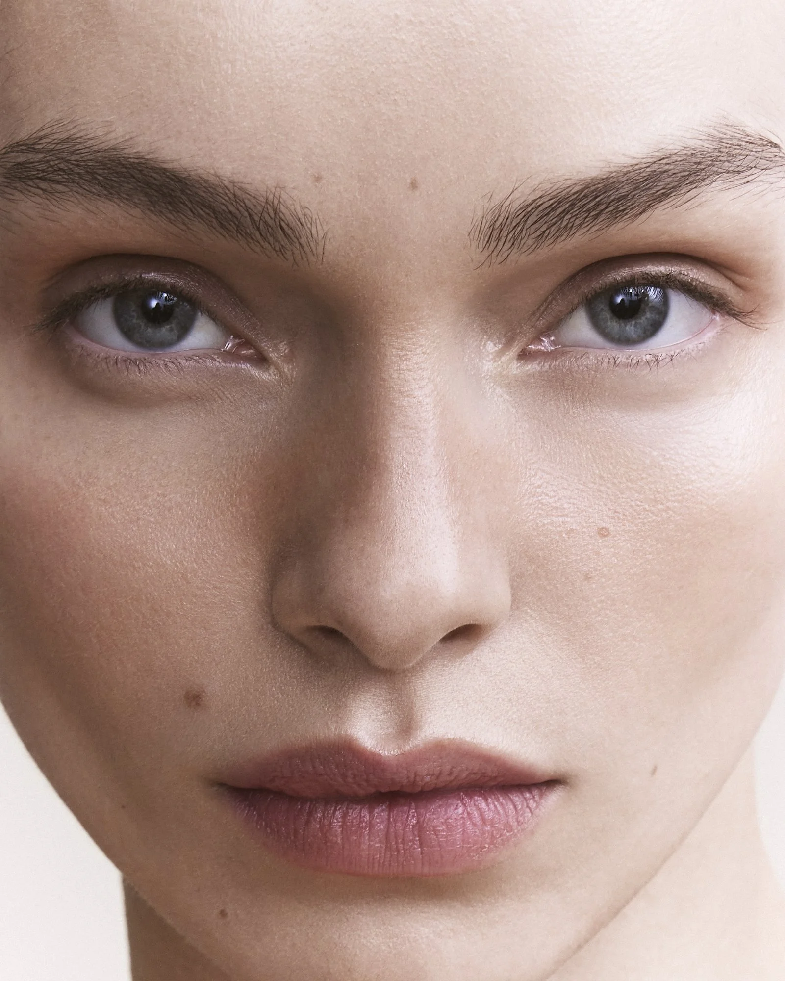 SPECIAL PROJECT - LUMA GROTHE