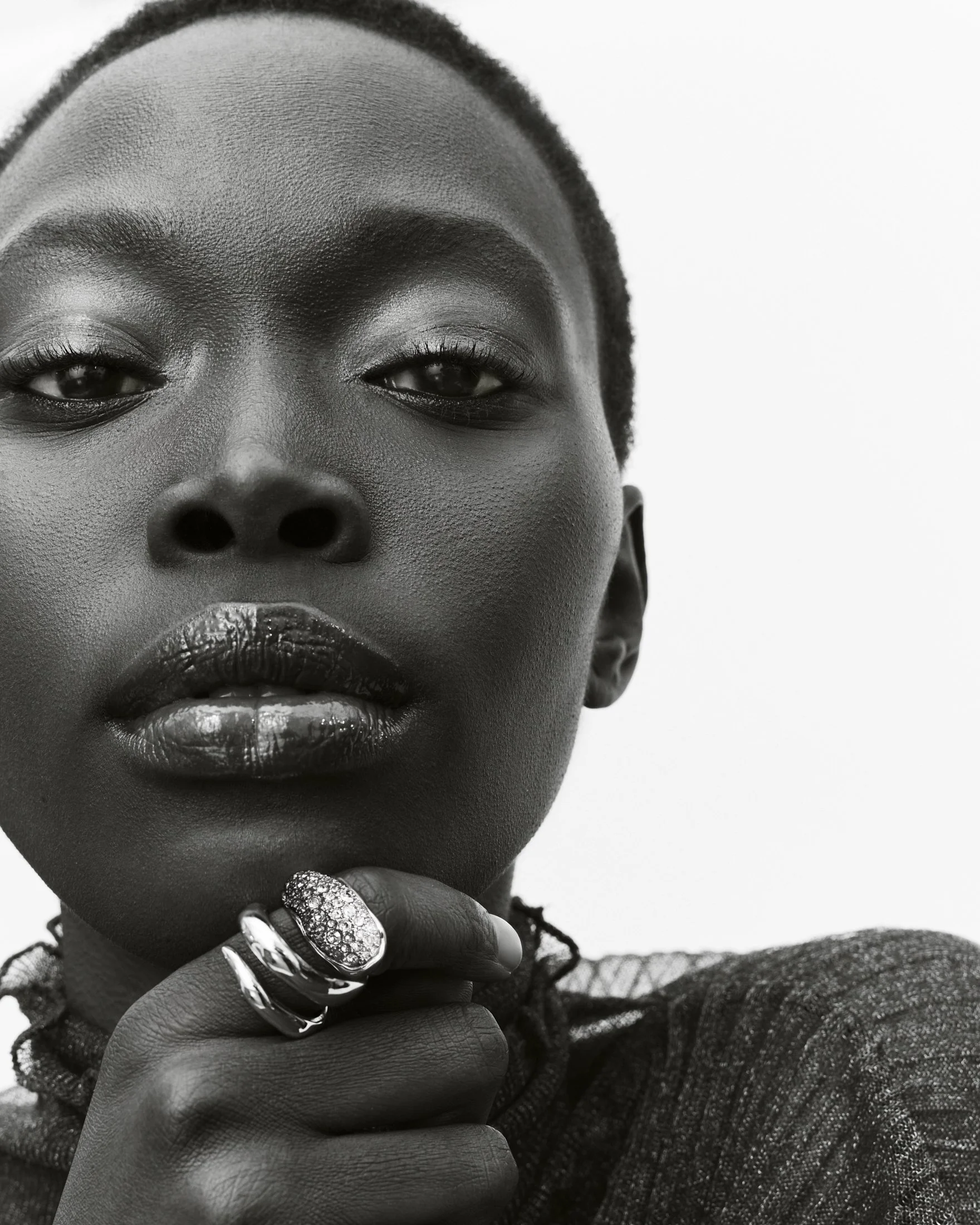 SPECIAL PROJECT - MOLIE