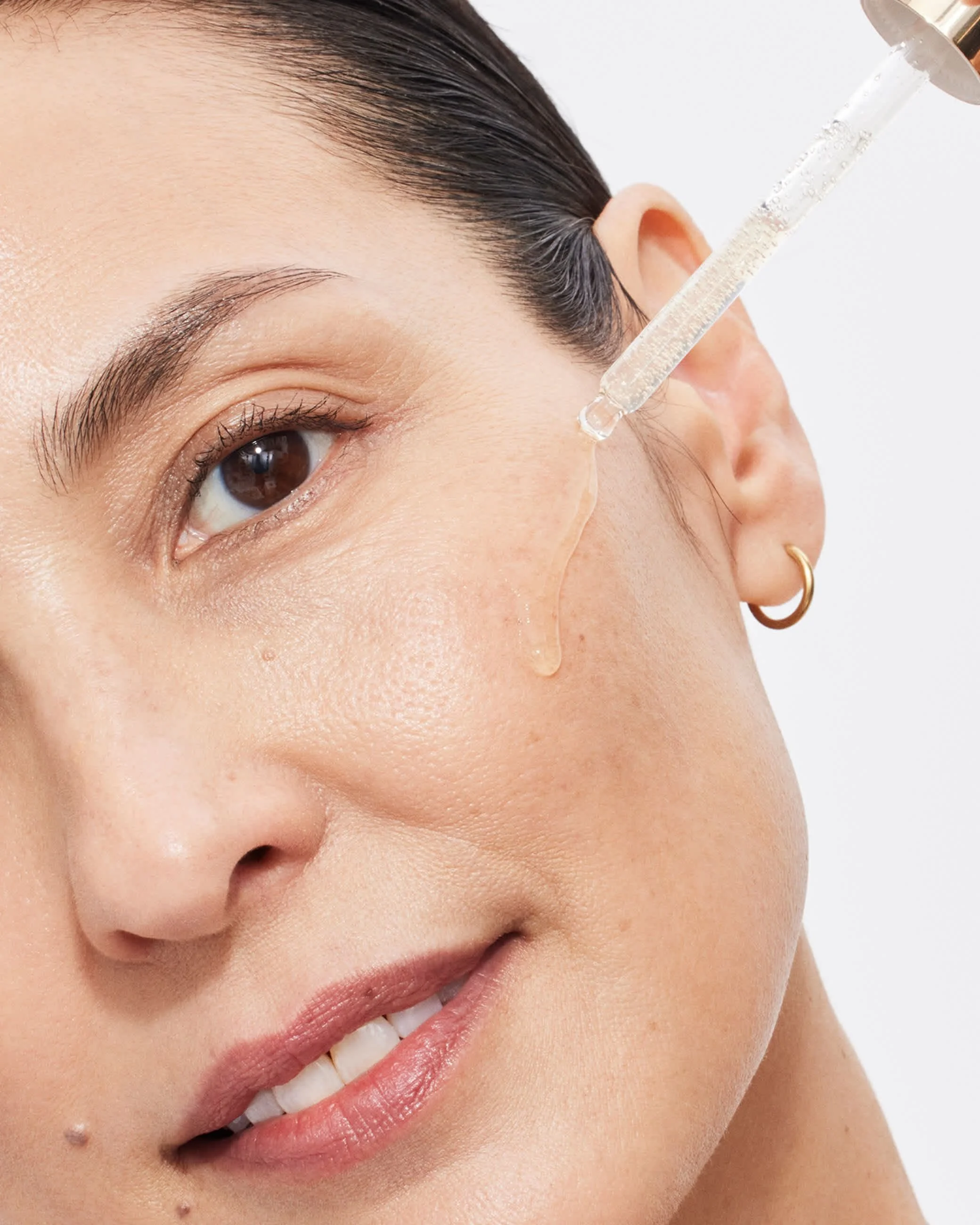 240208_EVELOM_EL_RRR_Serum_Texture_Jenny_005_01_dab0a704a8.jpg