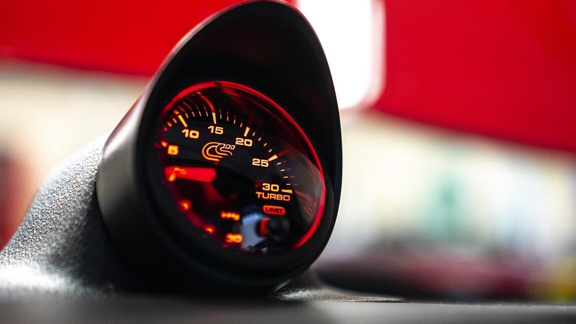 Stunning photos of my single gauge pod from Brett! Thanks so much for taking these photos, @corksport gauges look killer!!

#fd #fd3s #mazda #jdm #rotary #brap #efini #corksport #boost #turbo #cars #garage #fast #zoomzoom #26b #20b #13b #787b