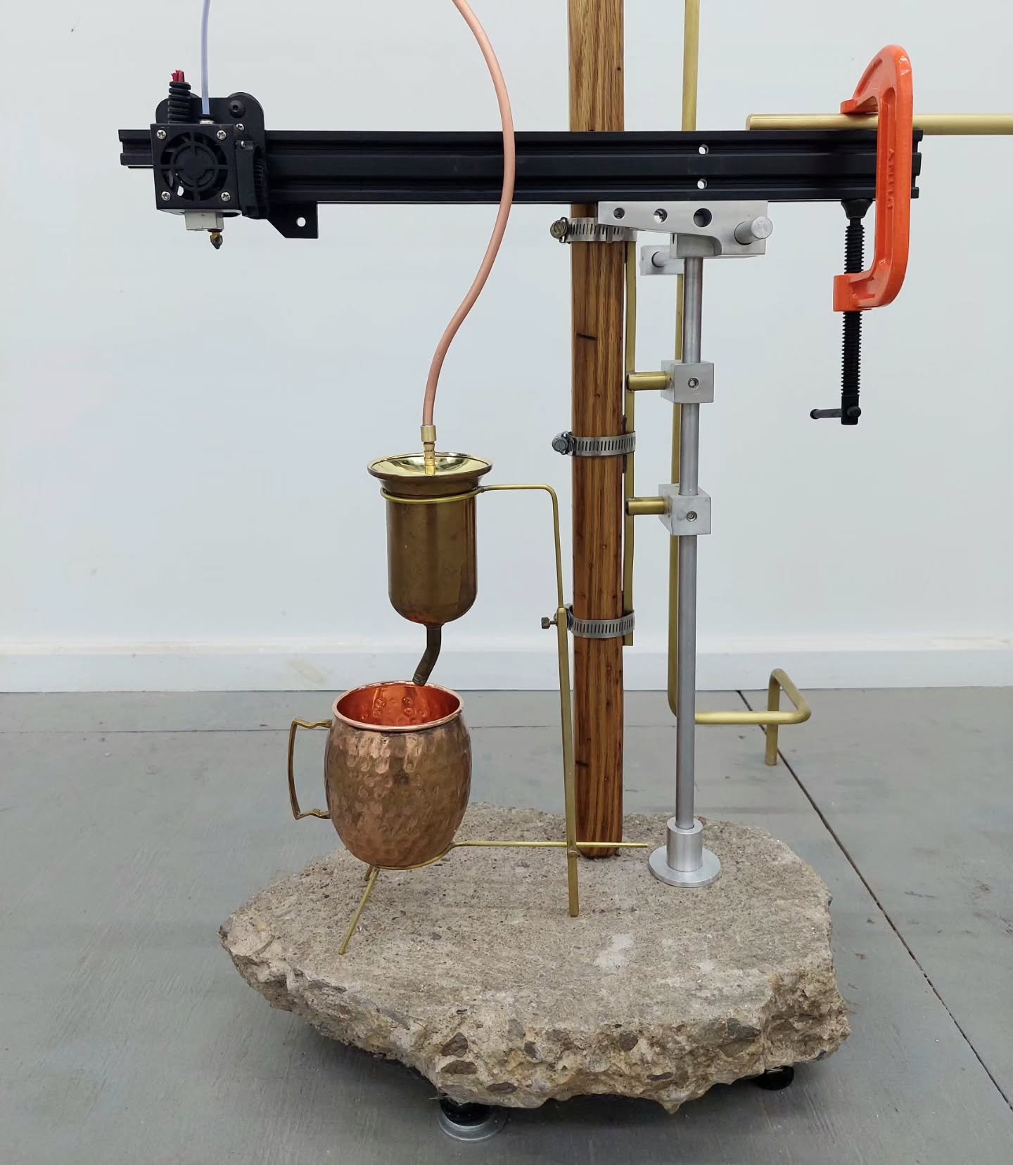 WIP, summer studio. Very excited about the copper funnels and the polishing on this. 

#sculpture #contemporaryart #studio #wip