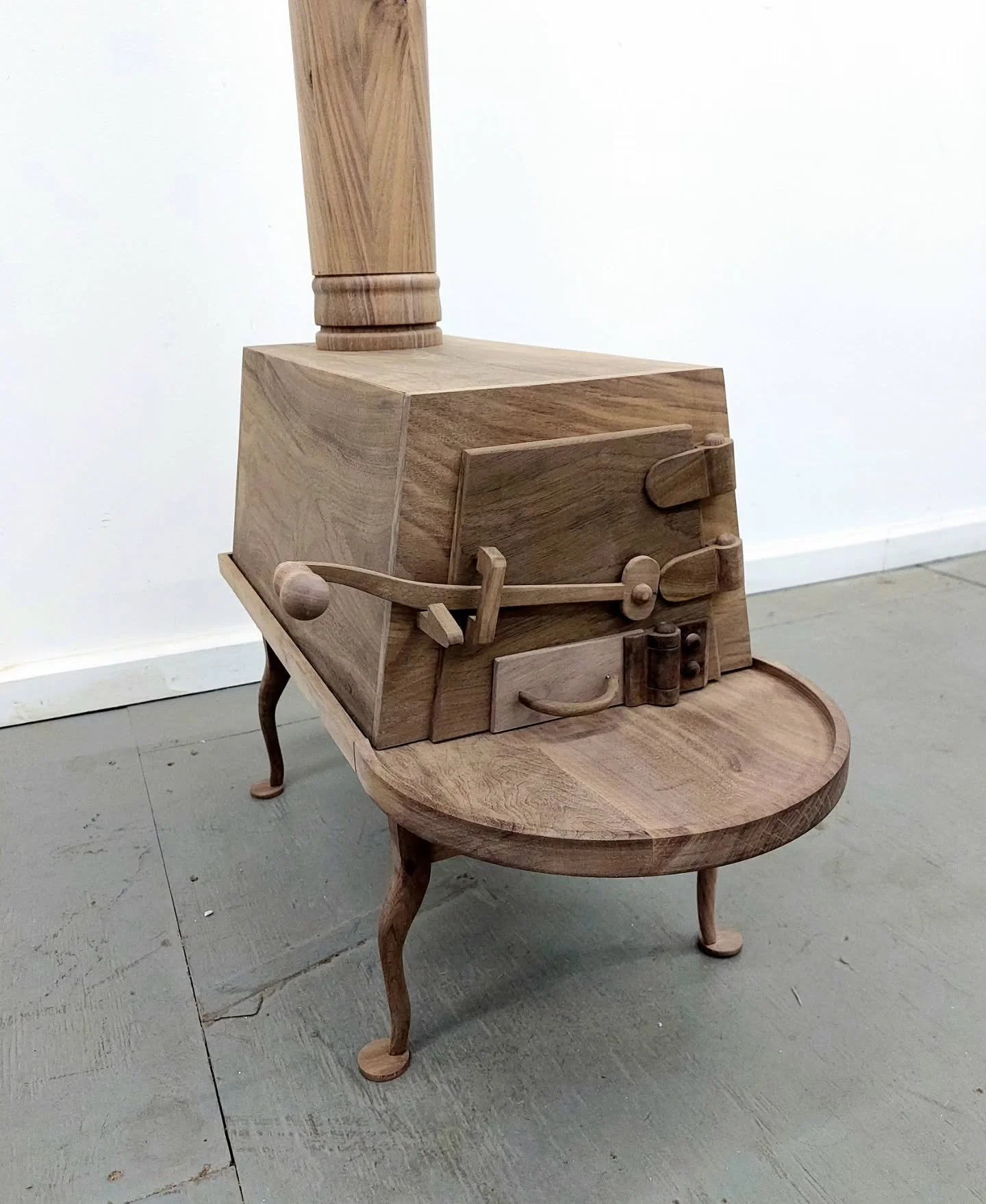 Shaker stove fully mocked up as of today. Always thrilling to get to the point where I can see the assembled object as a whole. I've been trying to stay slow and focus on the craft with this one- started it in earnest in early December. 

I love thes