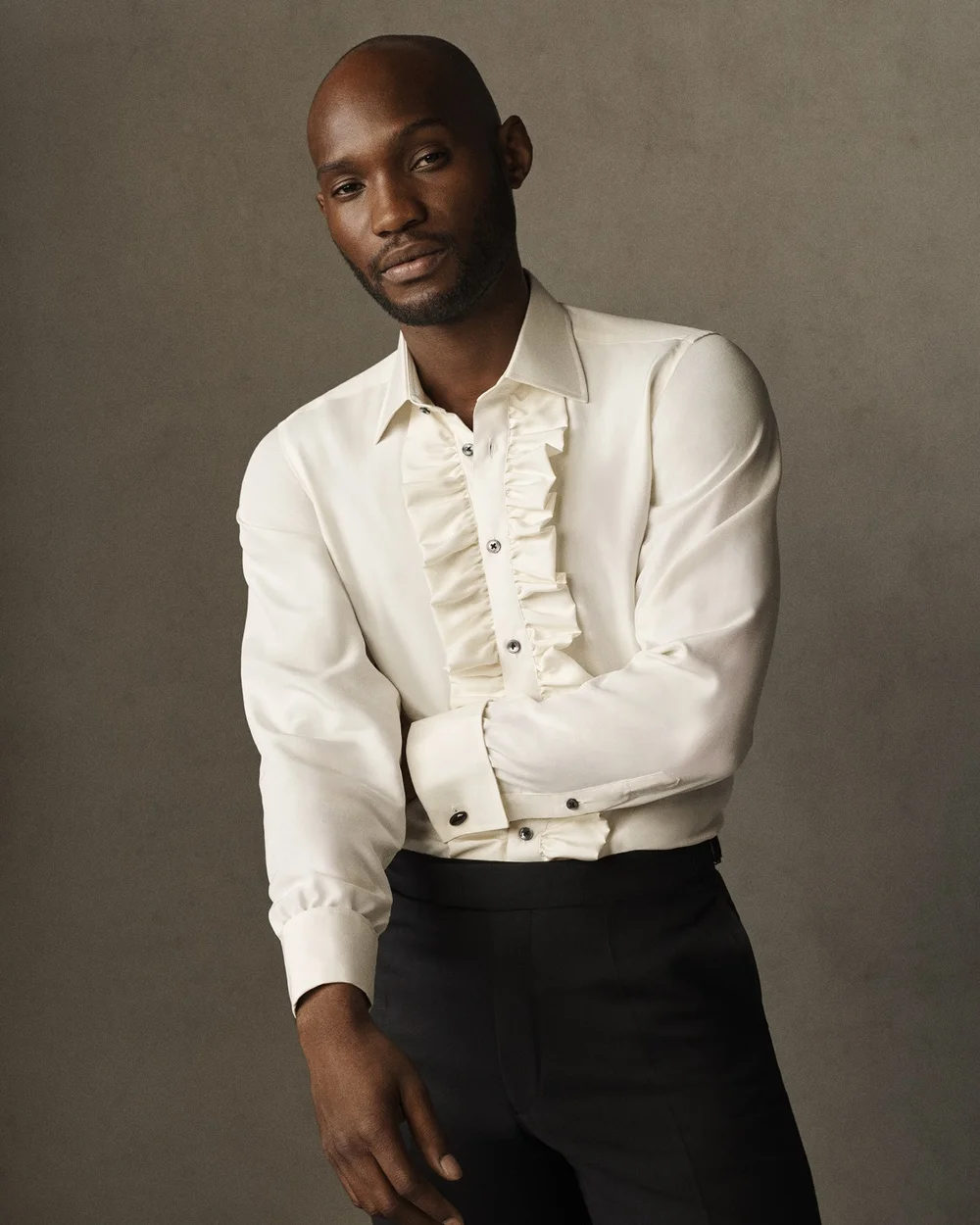 dress shirt frills
