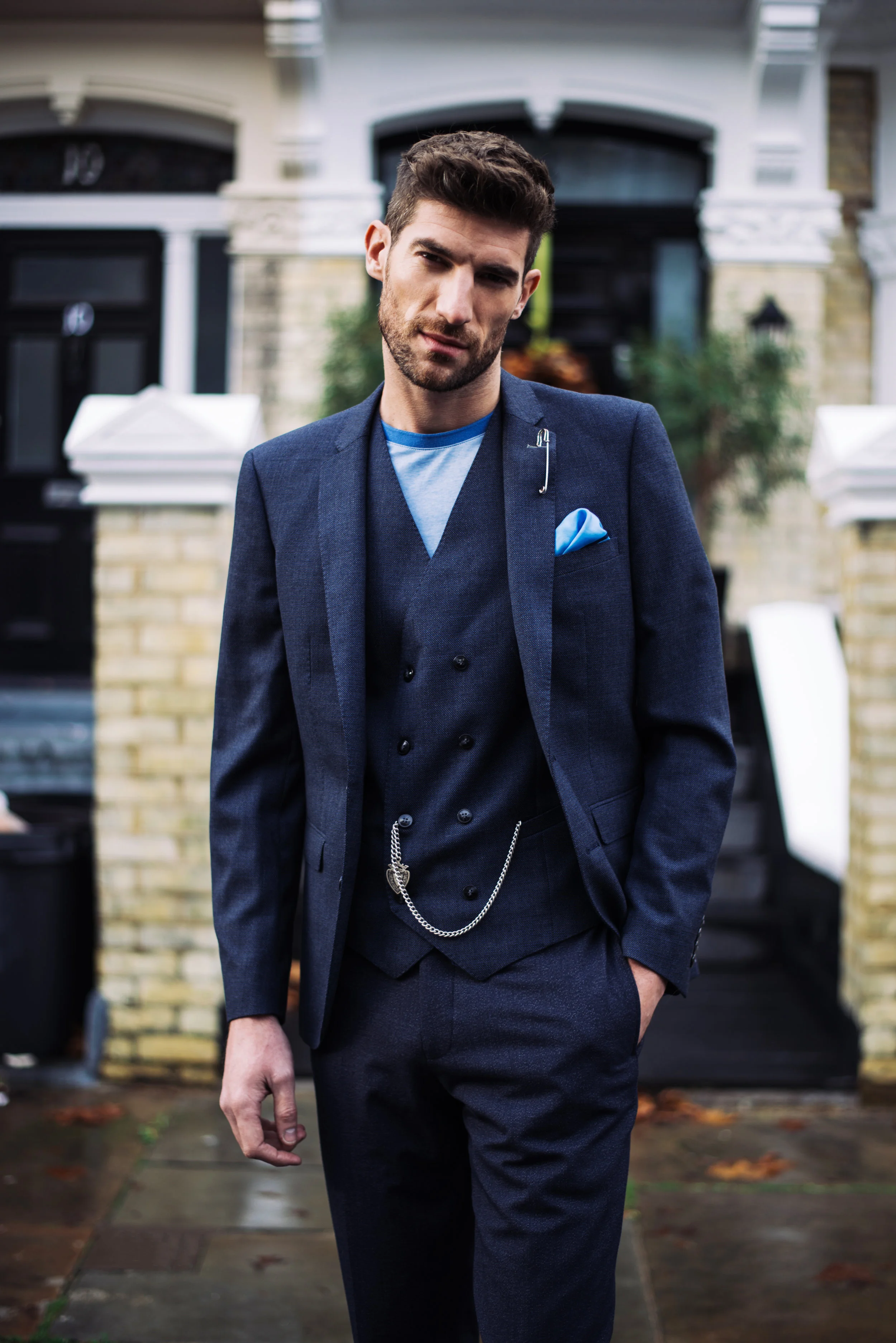 T-shirt and suit- Remus Uomo , Pocket square - Simon Carter , Shoes - Converse