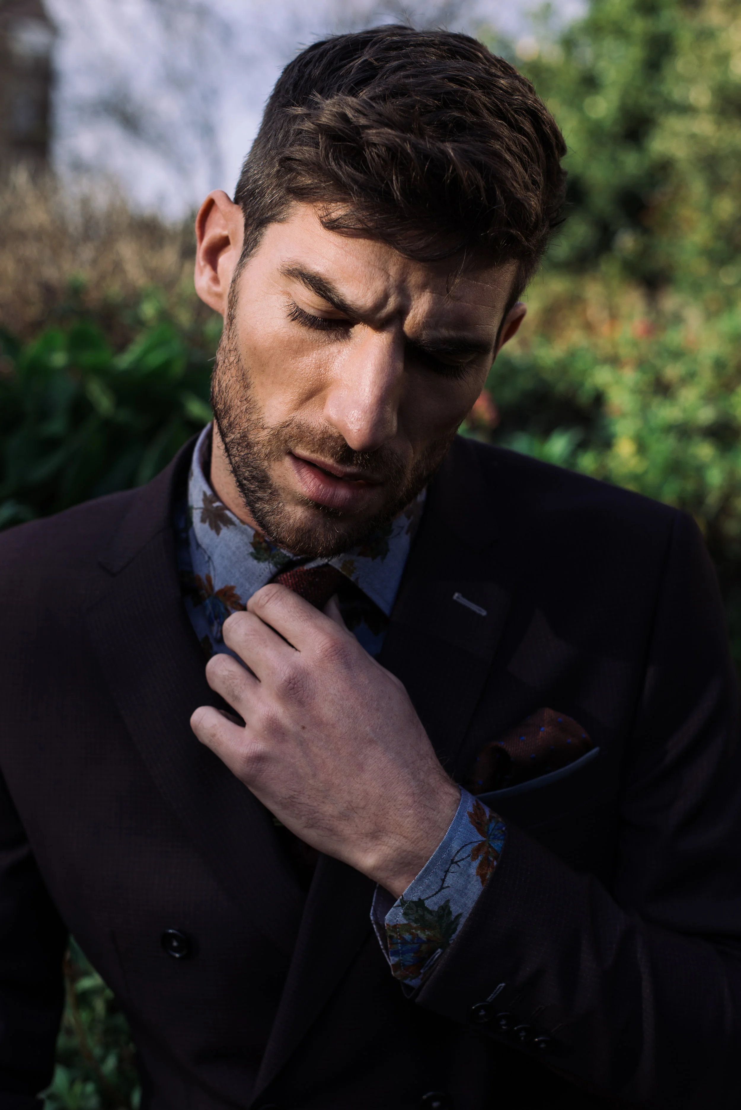 Shirt, tie and tie-clip - Simon Carter, Suit - Remus Uomo , Pocket square - River Island