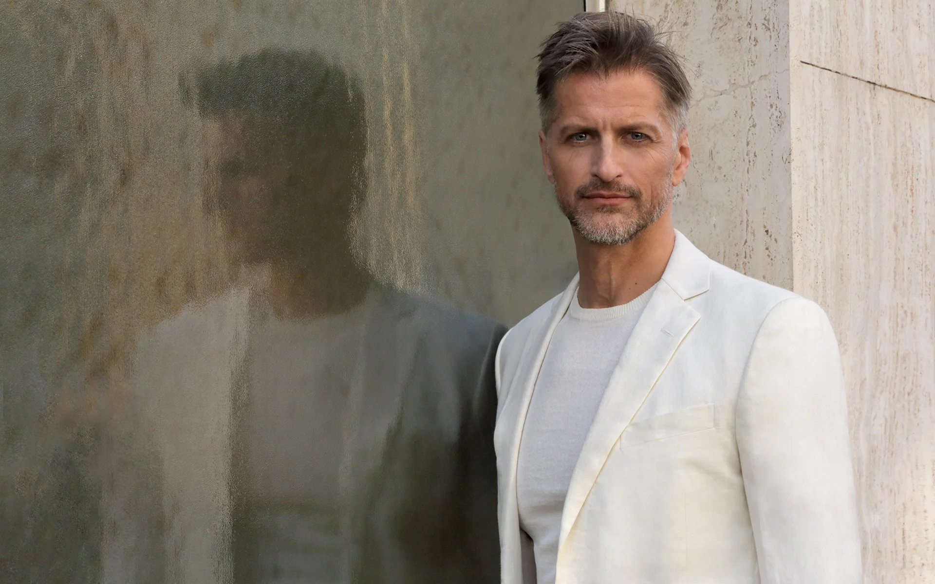 Jacket - Brooks Brothers , T-shirt - Drumohr