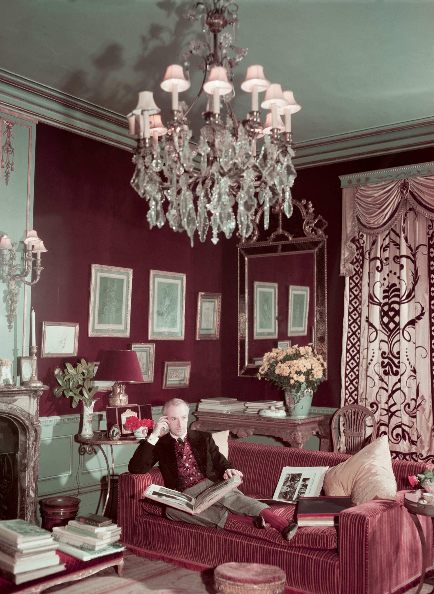 Inside Cecil Beaton's Impeccable Wardrobe