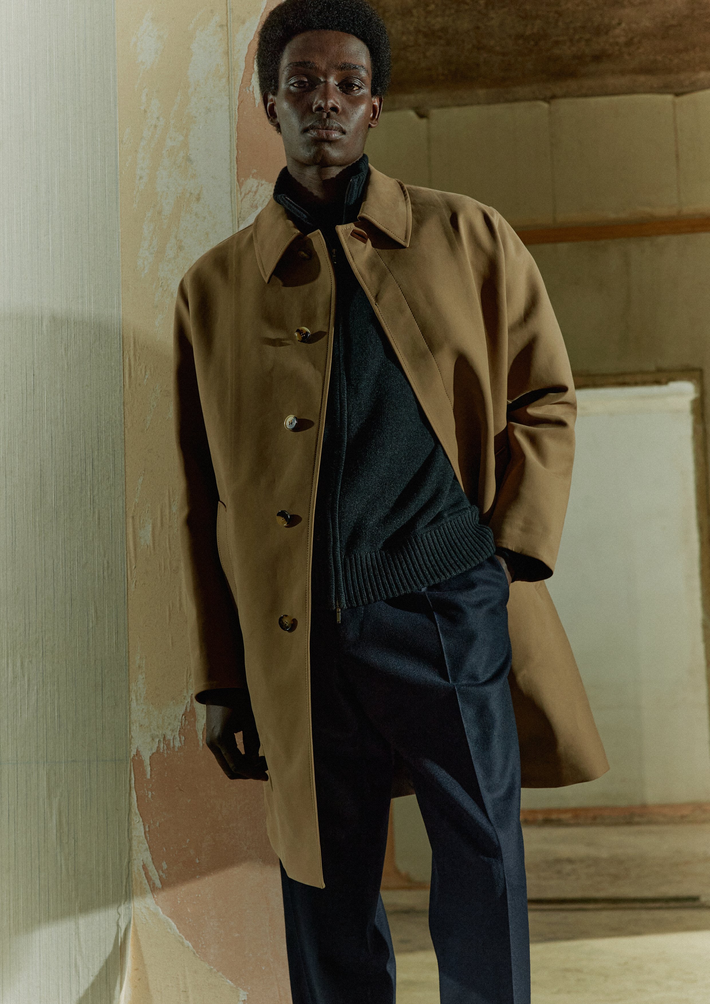 MR PORTER_THE NEW ESSENTIALS CAMPAIGN_COATS_06.jpg