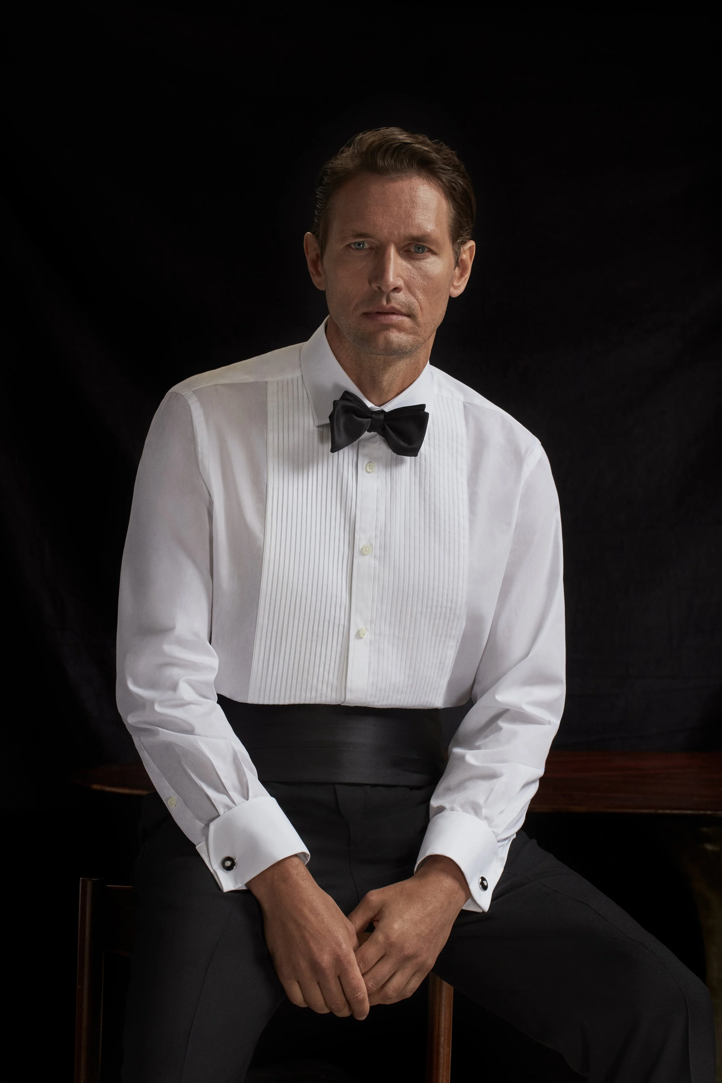 Spotlight on Evening Elegance: Thomas Pink’s Winter 2024 Collection