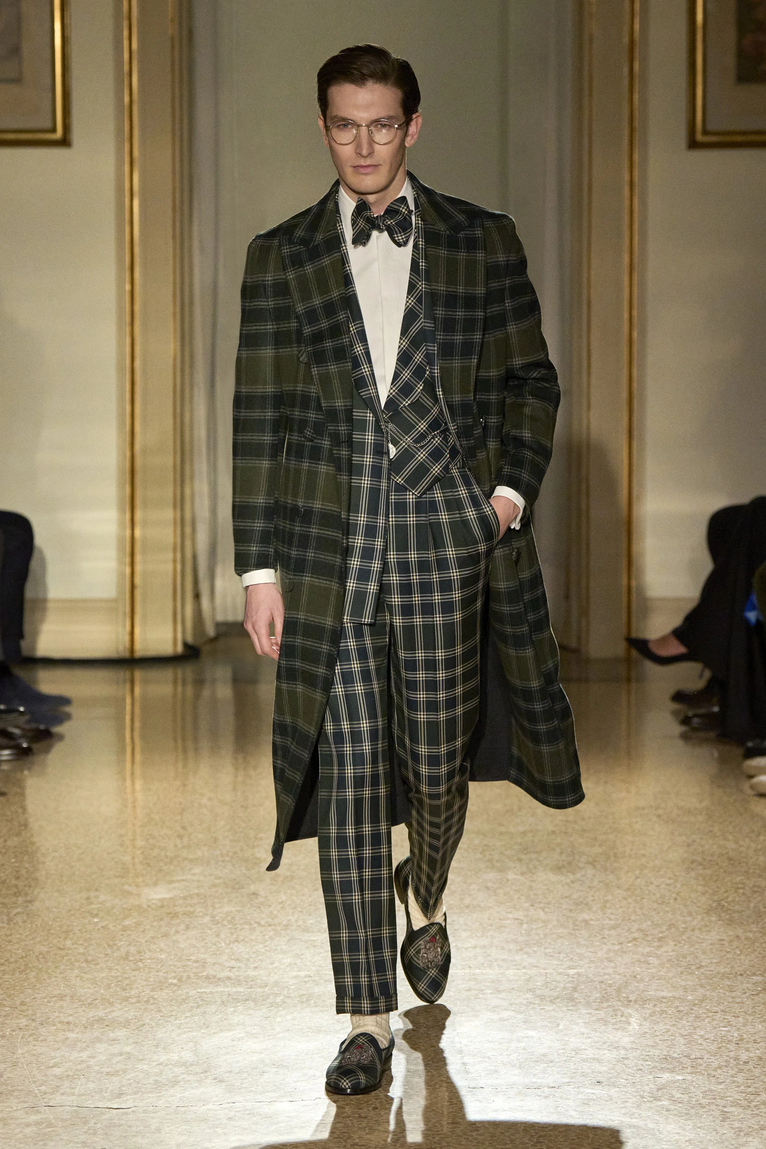 dunhill_AW25_VogueRunway_Look_46.jpg