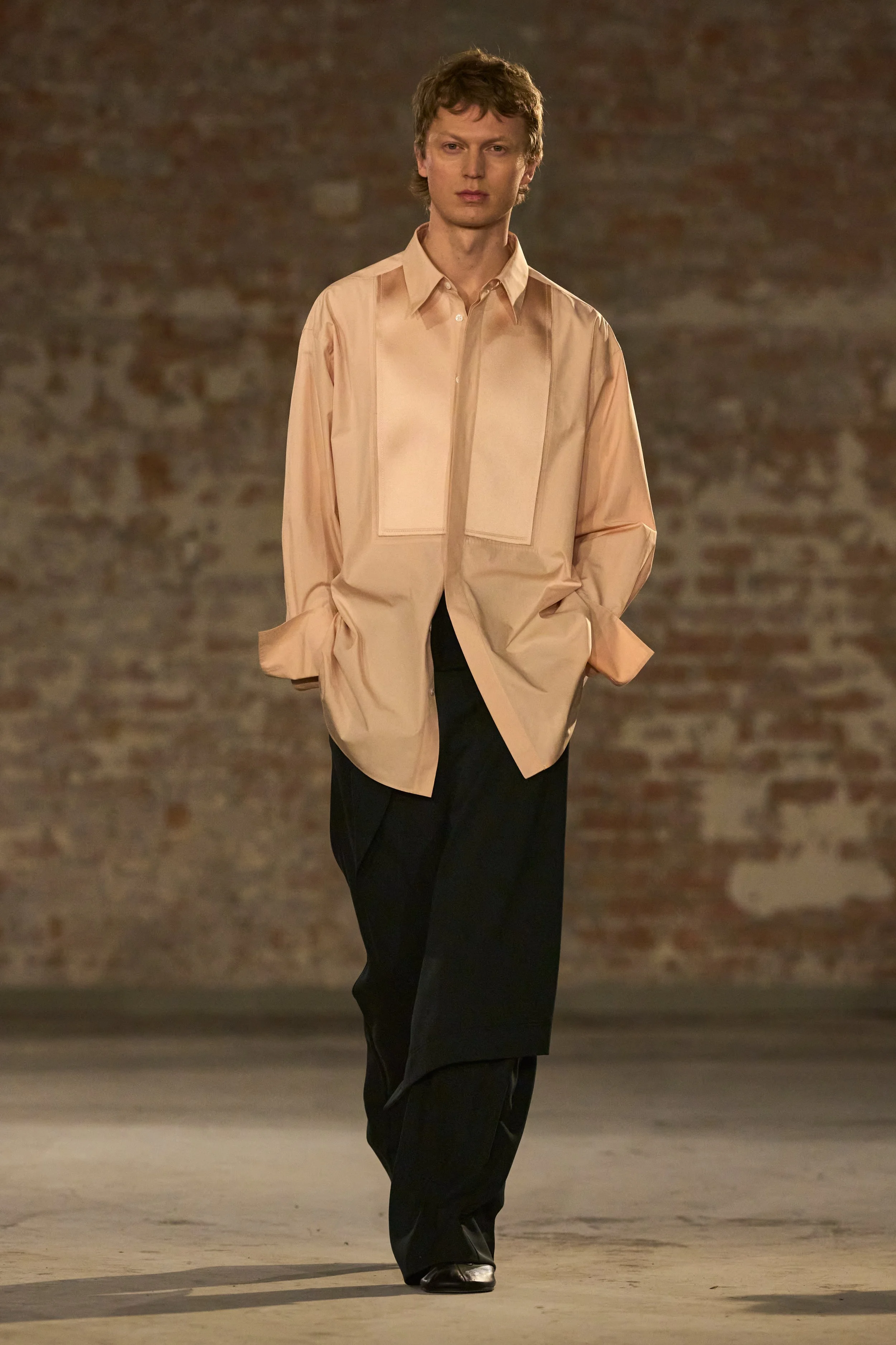 6_AMI_FW25_SHOW_RUNWAY_LOOK_46.jpg