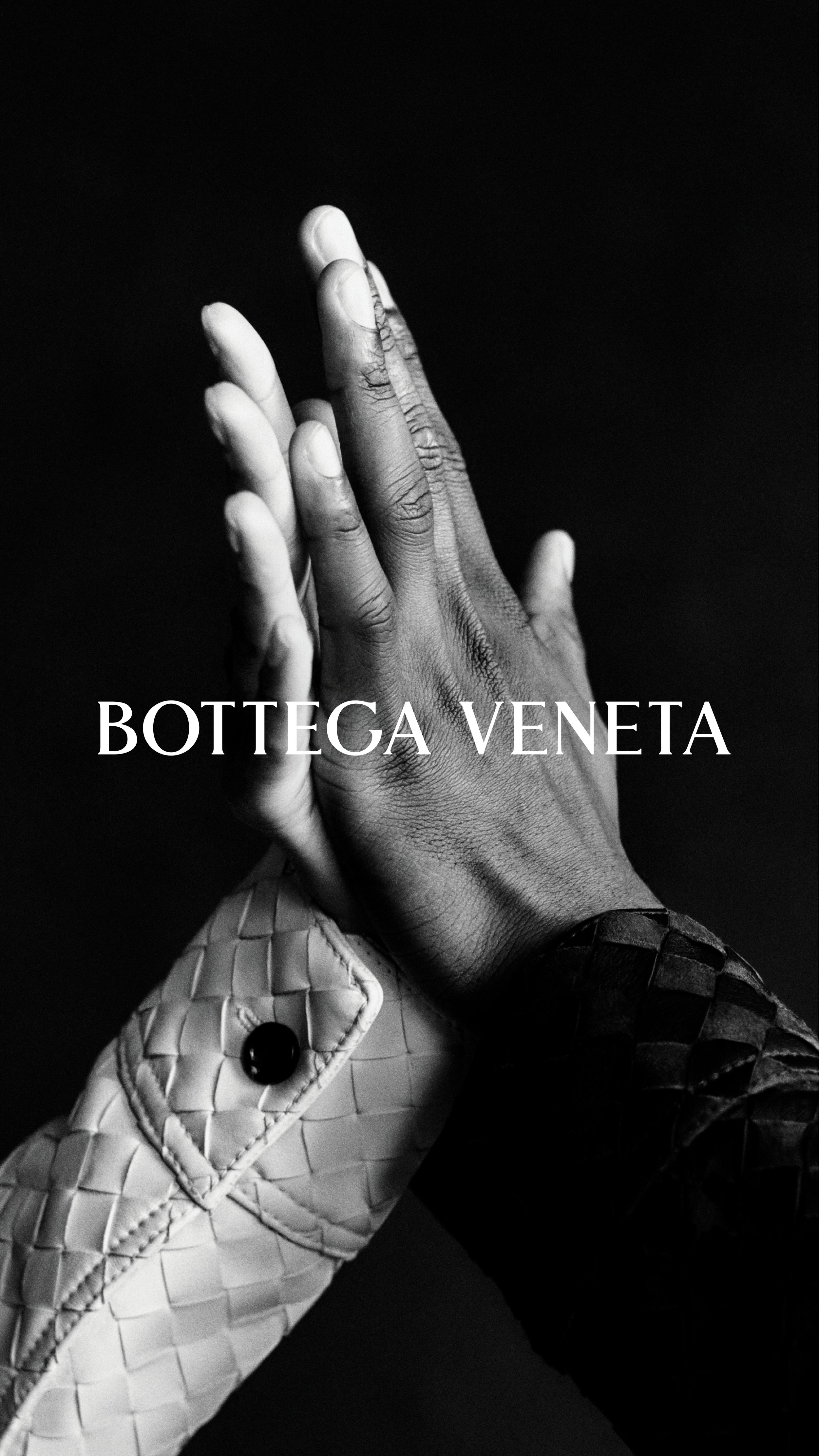 BOTTEGA VENETA_CRAFT IS OUR LANGUAGE_HAND GESTURE_9X16_4.jpg