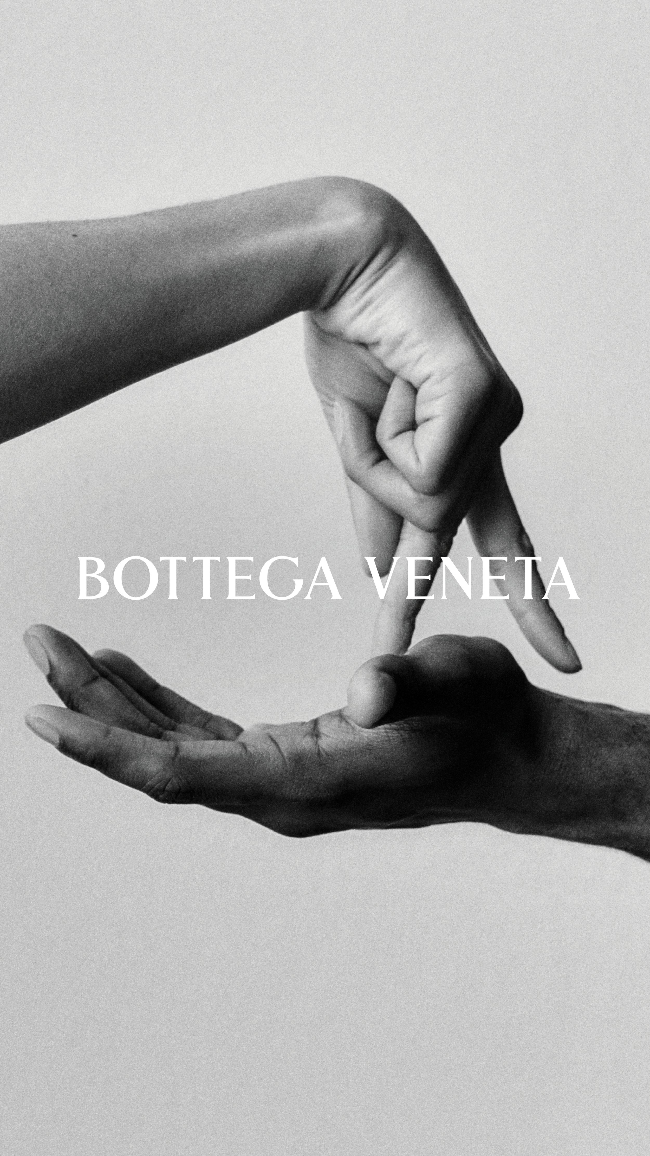 BOTTEGA VENETA_CRAFT IS OUR LANGUAGE_HAND GESTURE_9X16_7.jpg