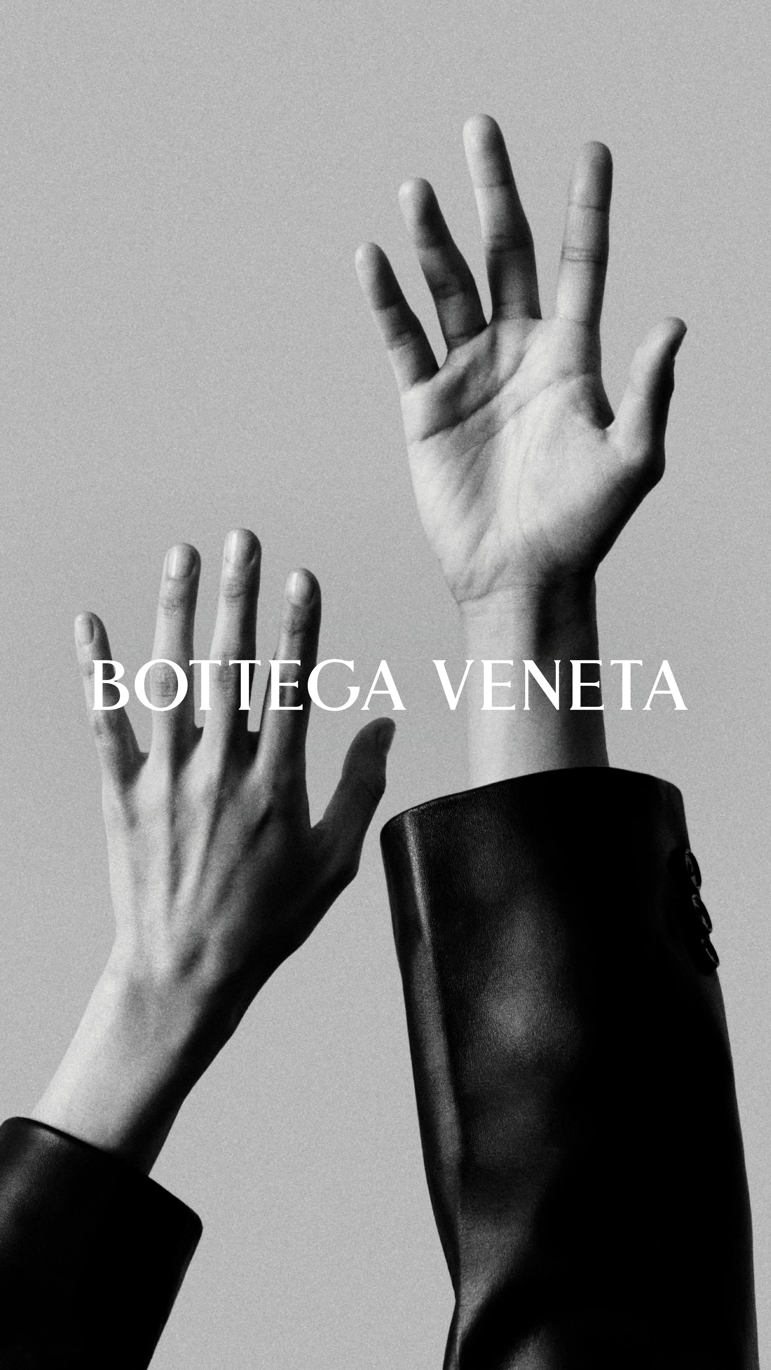 BOTTEGA VENETA_CRAFT IS OUR LANGUAGE_HAND GESTURE_9X16_15.jpg