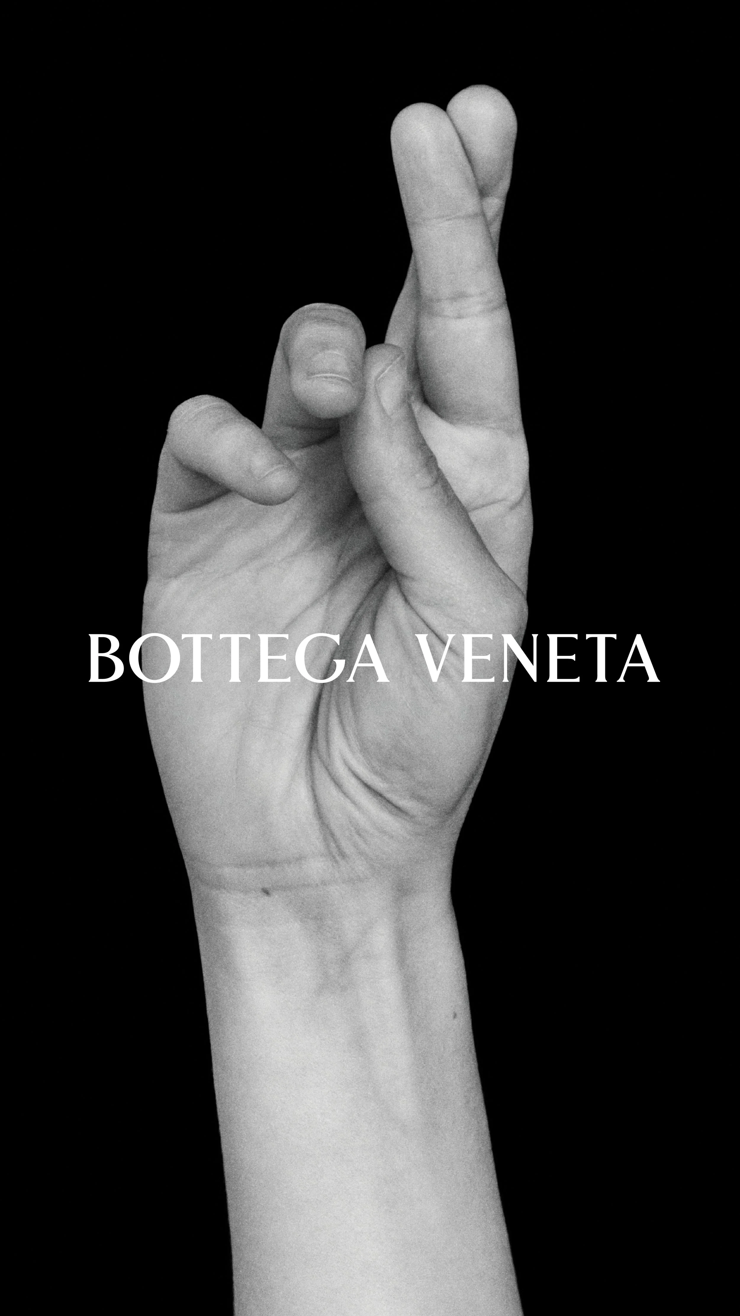 BOTTEGA VENETA_CRAFT IS OUR LANGUAGE_HAND GESTURE_9X16_19.jpg