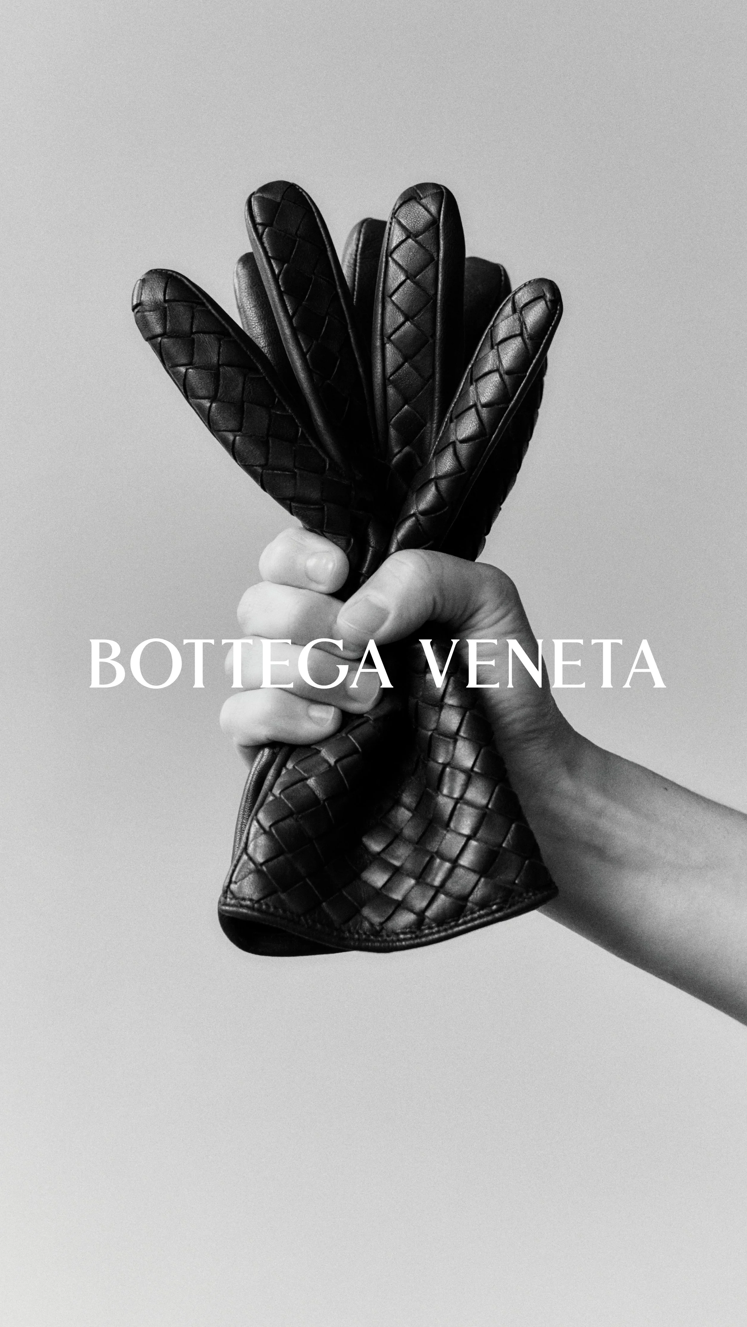 BOTTEGA VENETA_CRAFT IS OUR LANGUAGE_HAND GESTURE_9X16_18.jpg