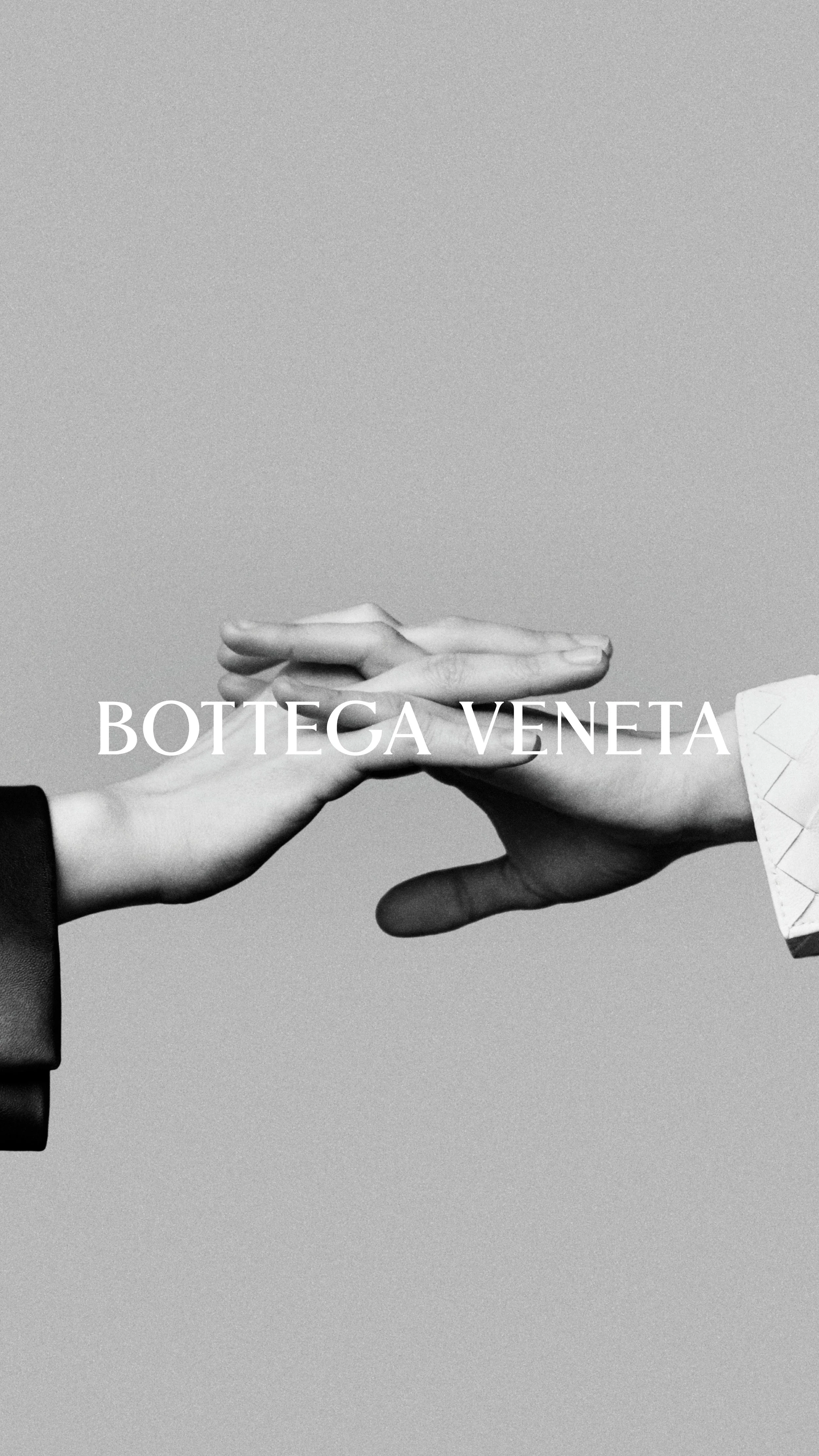 BOTTEGA VENETA_CRAFT IS OUR LANGUAGE_HAND GESTURE_9X16_26.jpg