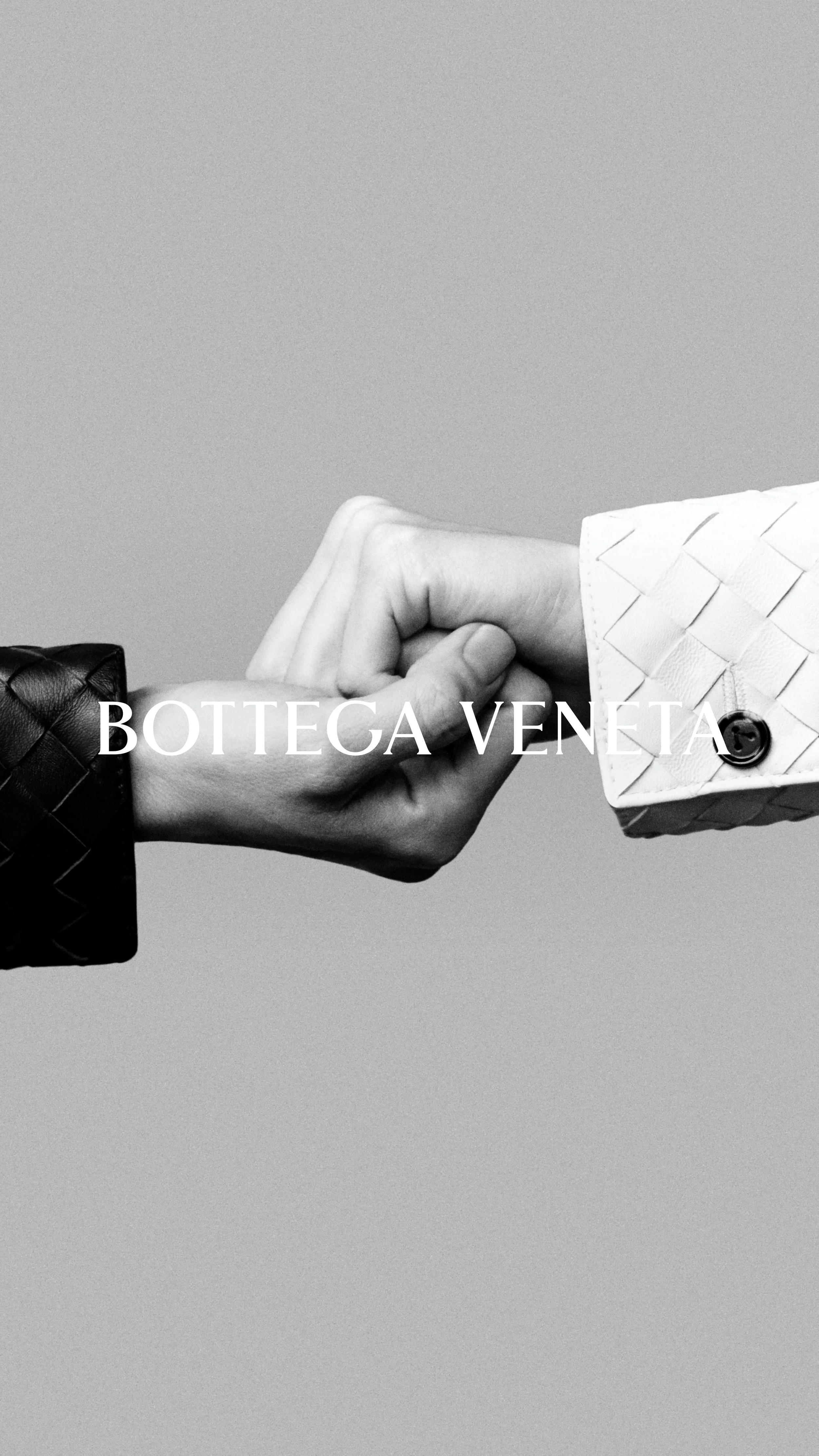 BOTTEGA VENETA_CRAFT IS OUR LANGUAGE_HAND GESTURE_9X16_50.jpg