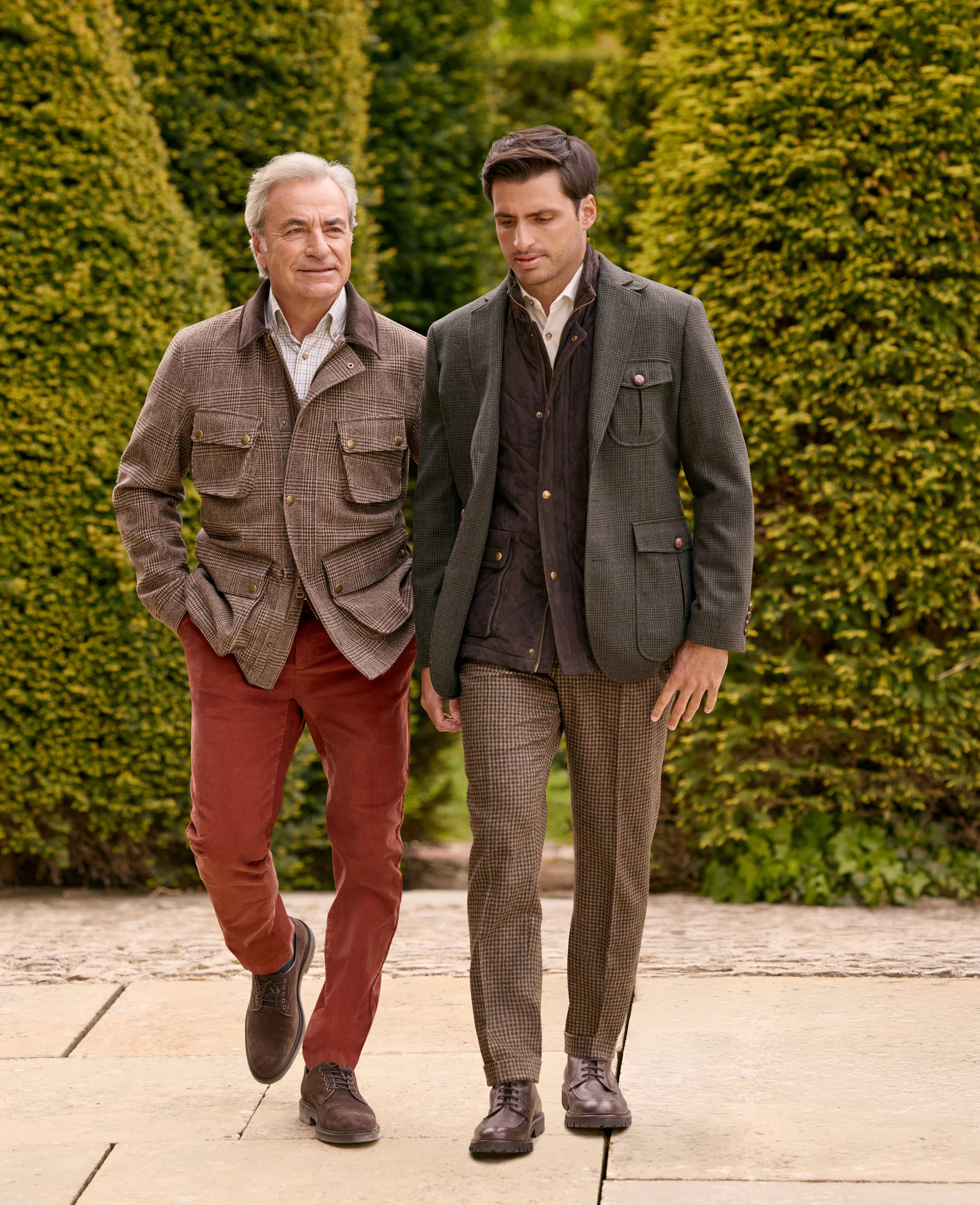 HACKETT_AW25_BC_SHOT_7222f3_300DPI.jpg