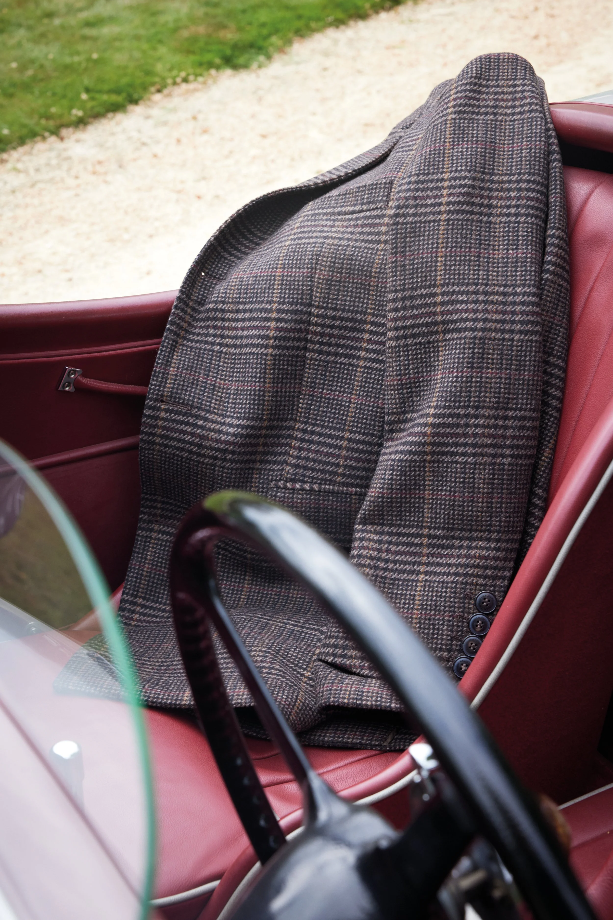 HACKETT_AW25_SL_Shot_05_2766f1_300DPI.jpg