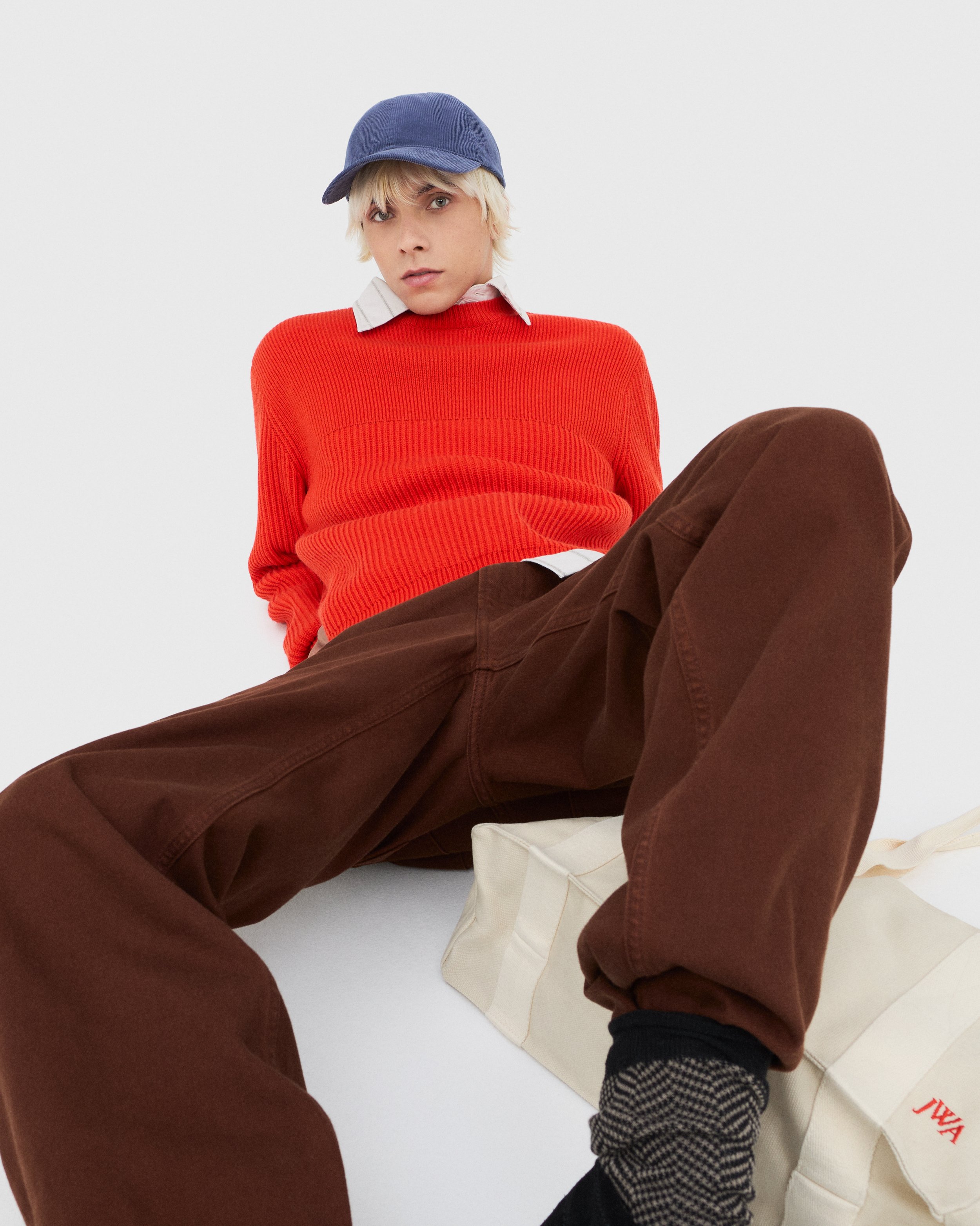 25617-BOLZONI-JWAxUNIQLO-FW25-12-0117_b-RGB-4x5.jpg