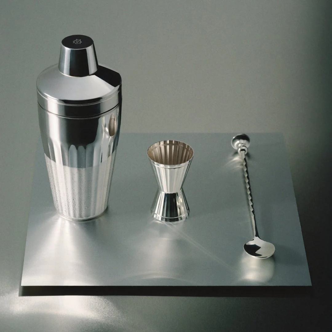 RIMOWA x ROBBE & BERKING_Cocktail_Case_Silver_1x1 (3).jpg