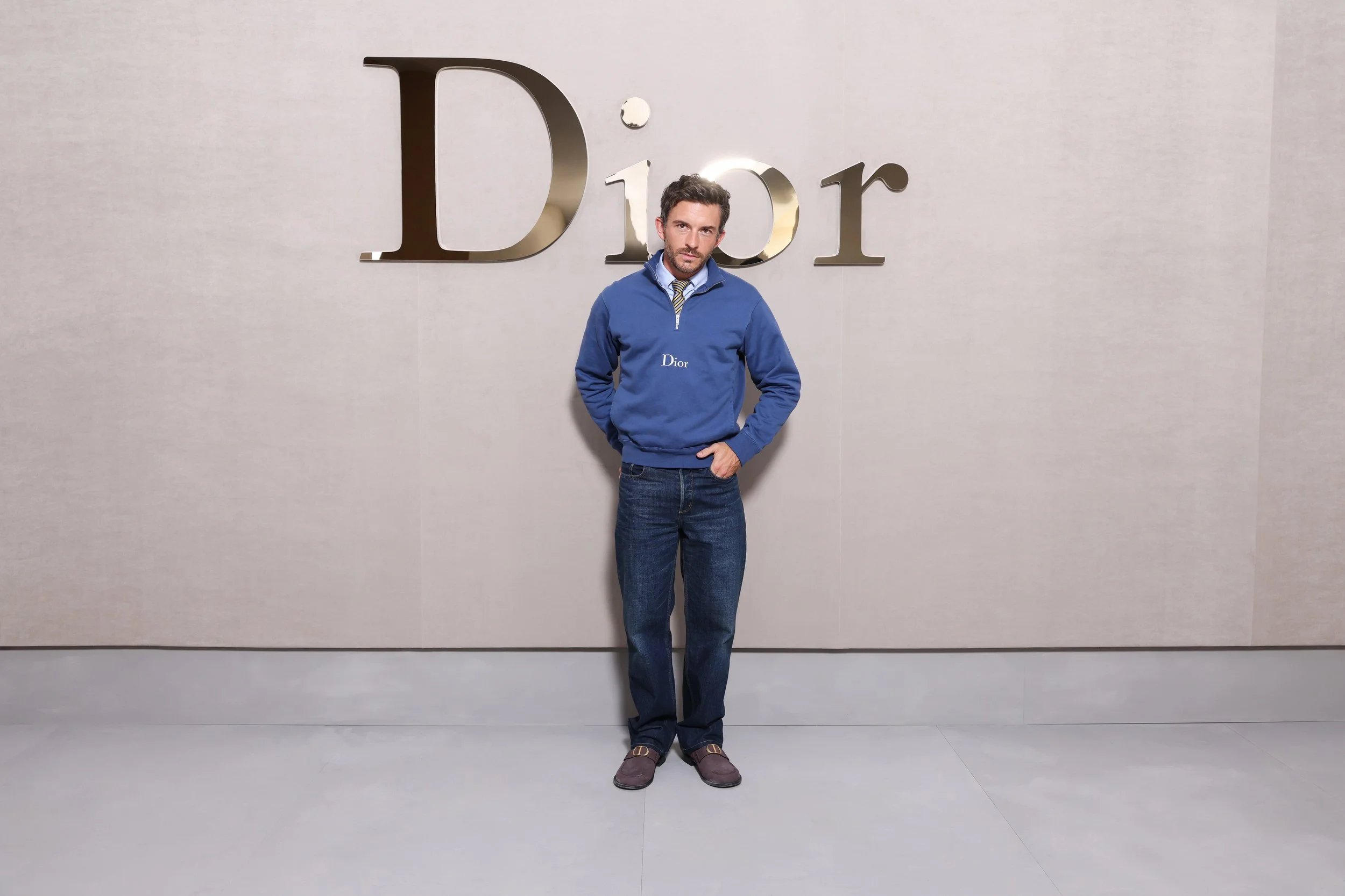 Why the Quarter-Zip is 2026’s Smartest Wardrobe Promotion