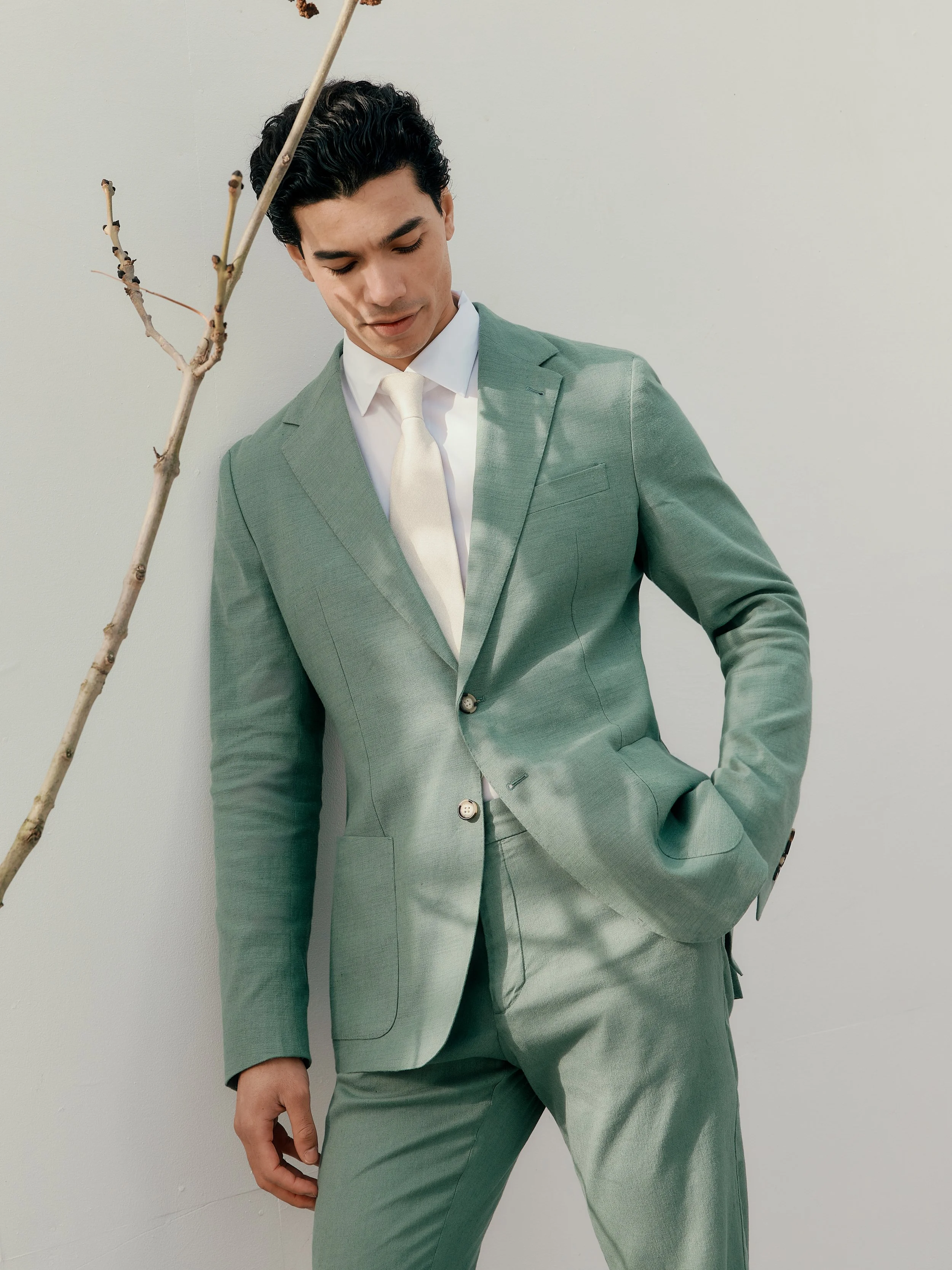 SPOKE London’s First Summer Suit Is Tailoring for Men Who Actually Want to Wear It