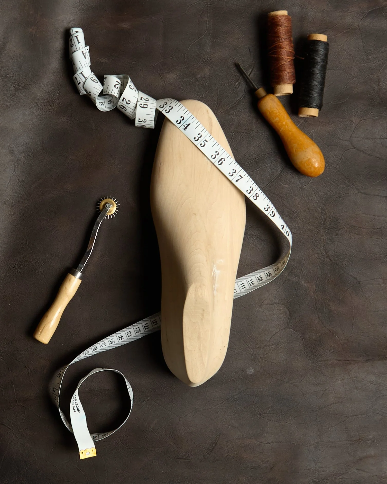 Caine Loafer _The Making Of_ Still Life12389.jpg