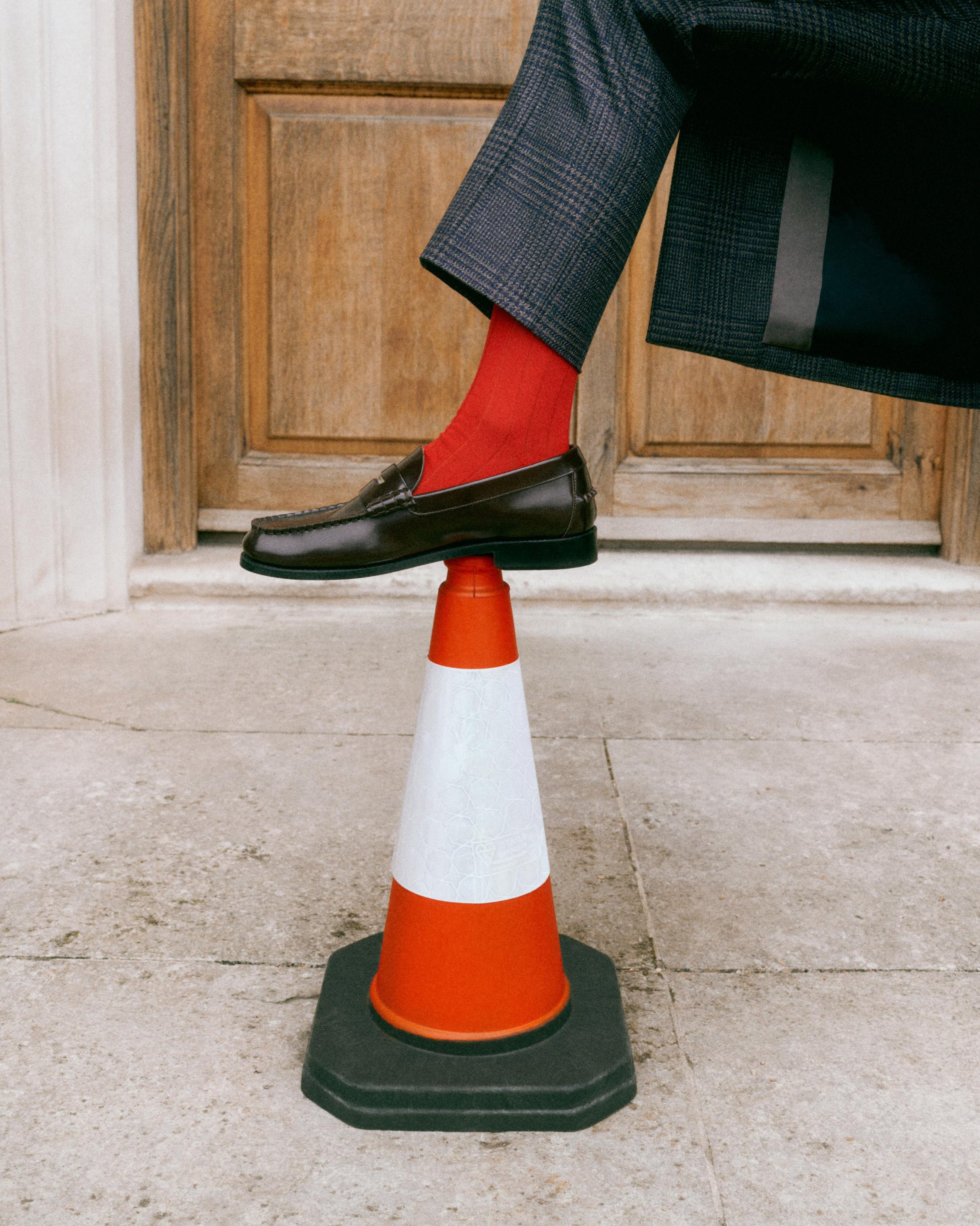 AW26_PAUL SMITH_WALTER_GOGGINS_4x5.jpg
