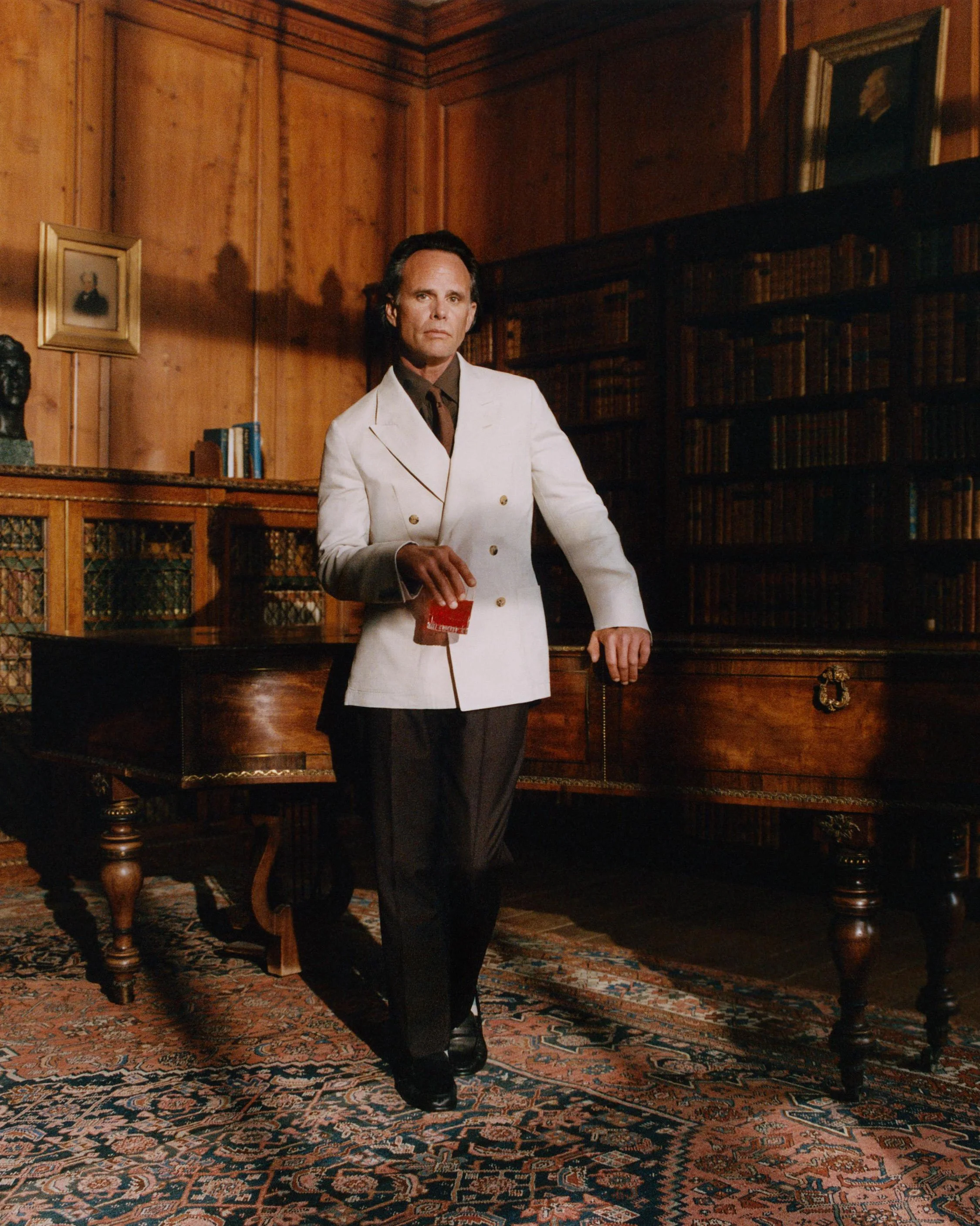 AW26_PAUL SMITH_WALTER_GOGGINS_4x57.jpg