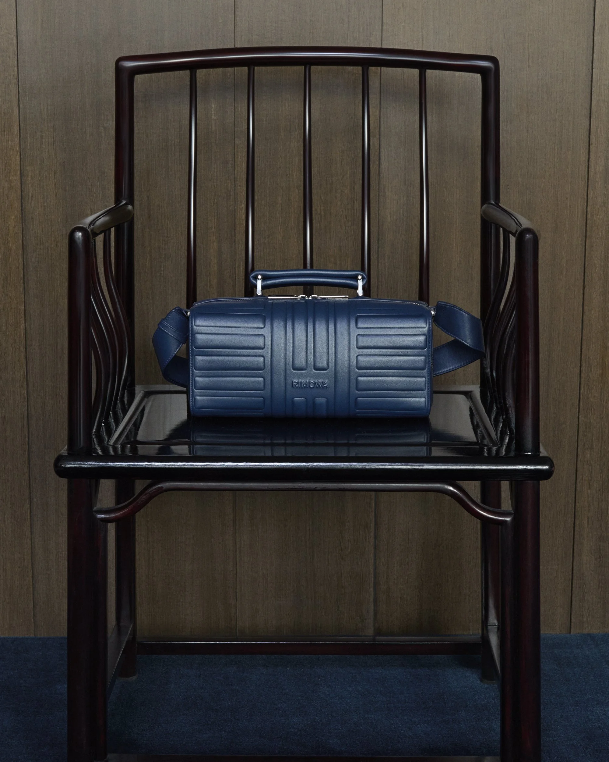 RIMOWA_Groove_Ink Blue_Campaign_Still_4x5 (2).jpg