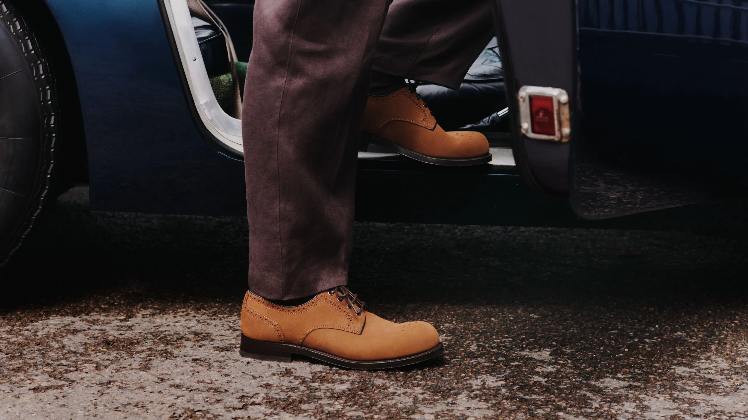 Church's_FW26_Sidbury_Tabac_CloseUp_16x9.jpg