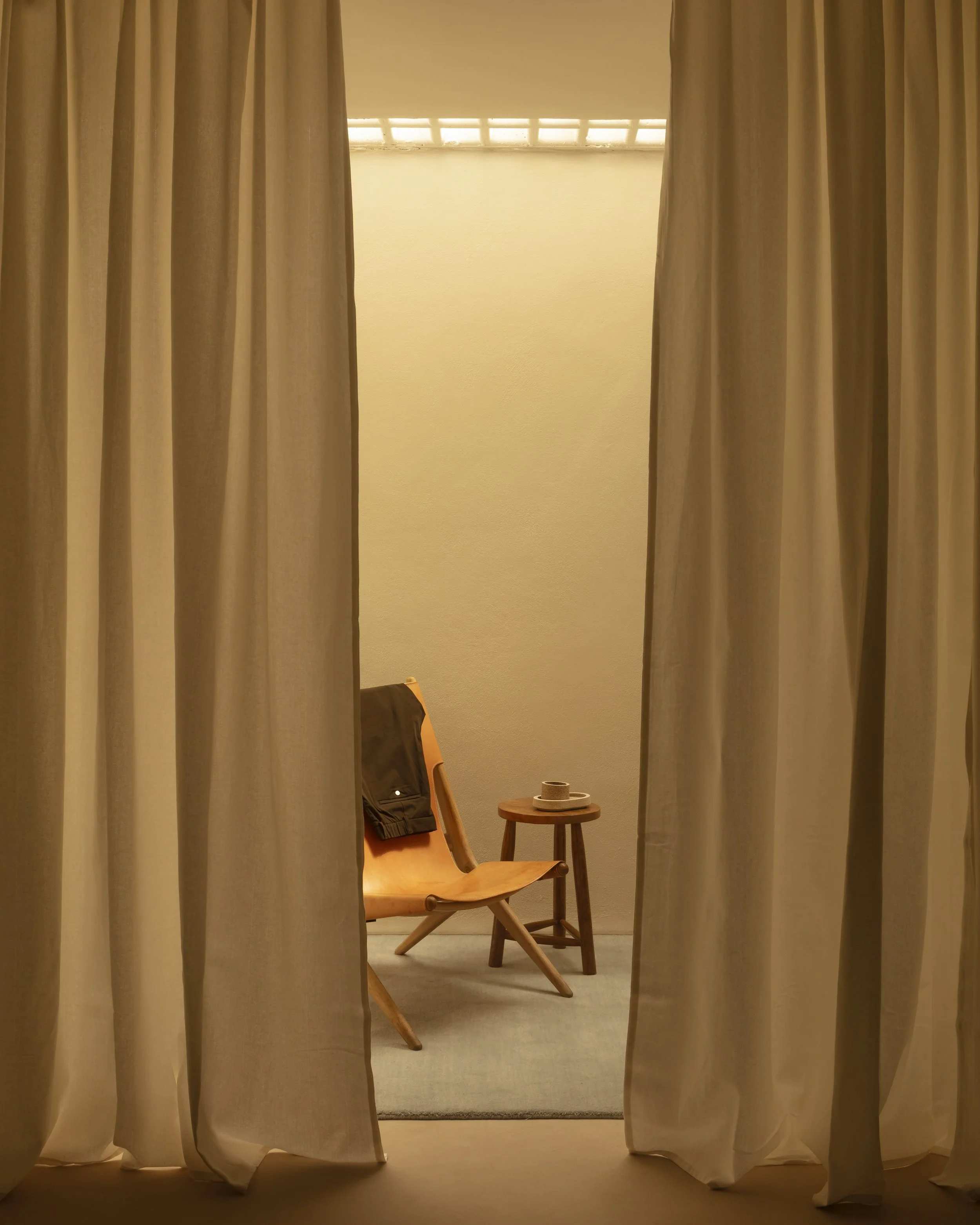 LESTRANGE-The-Apartment-Photo-Credit-Oskar-Proctor-23.jpg