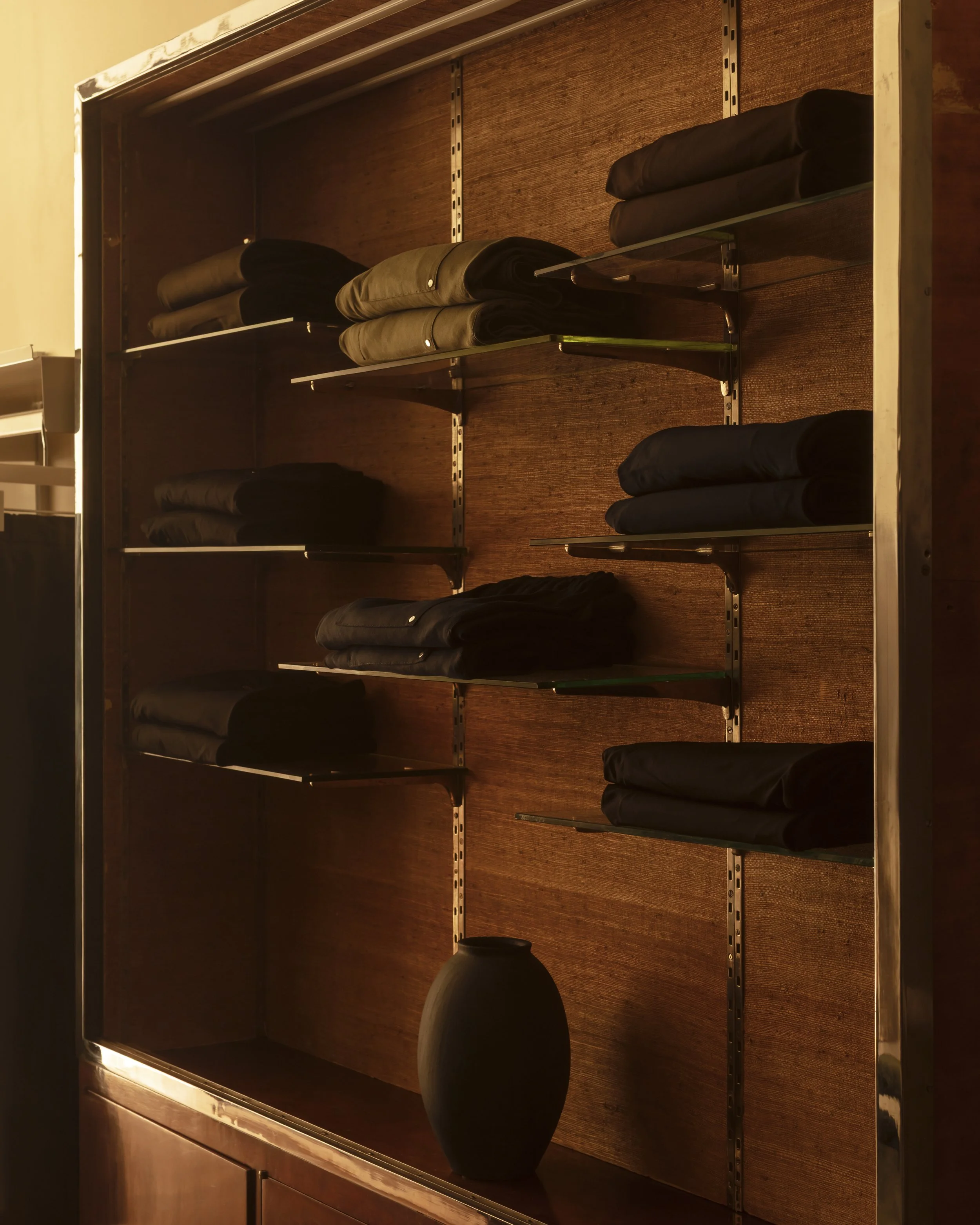 LESTRANGE-The-Apartment-Photo-Credit-Oskar-Proctor-18.jpg