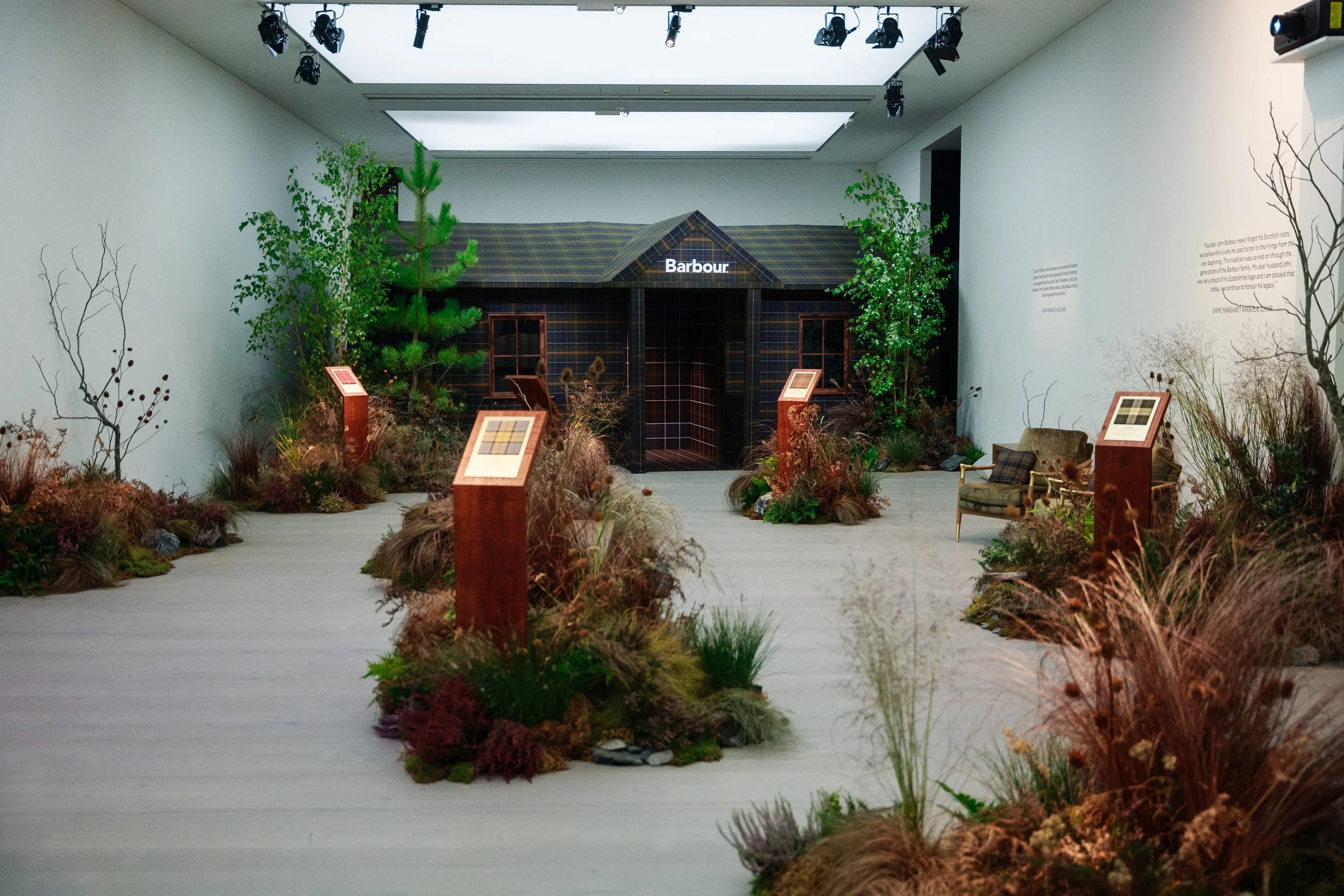 0002.barbour_saatchi_presentation_@jamesdkelly.L2203960.jpg