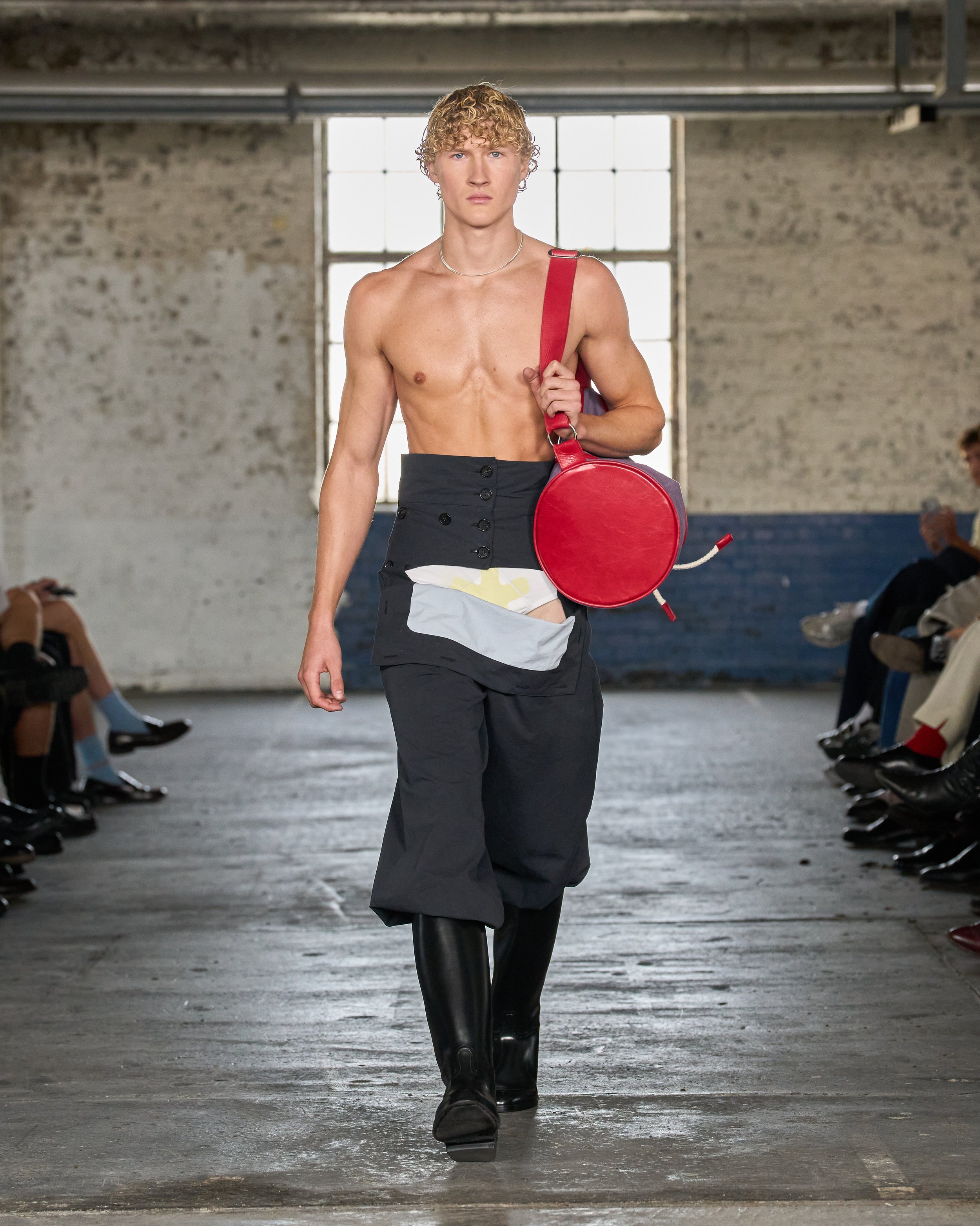 GEORDIECAMPBELL_RUNWAY_LOOK_18.jpg