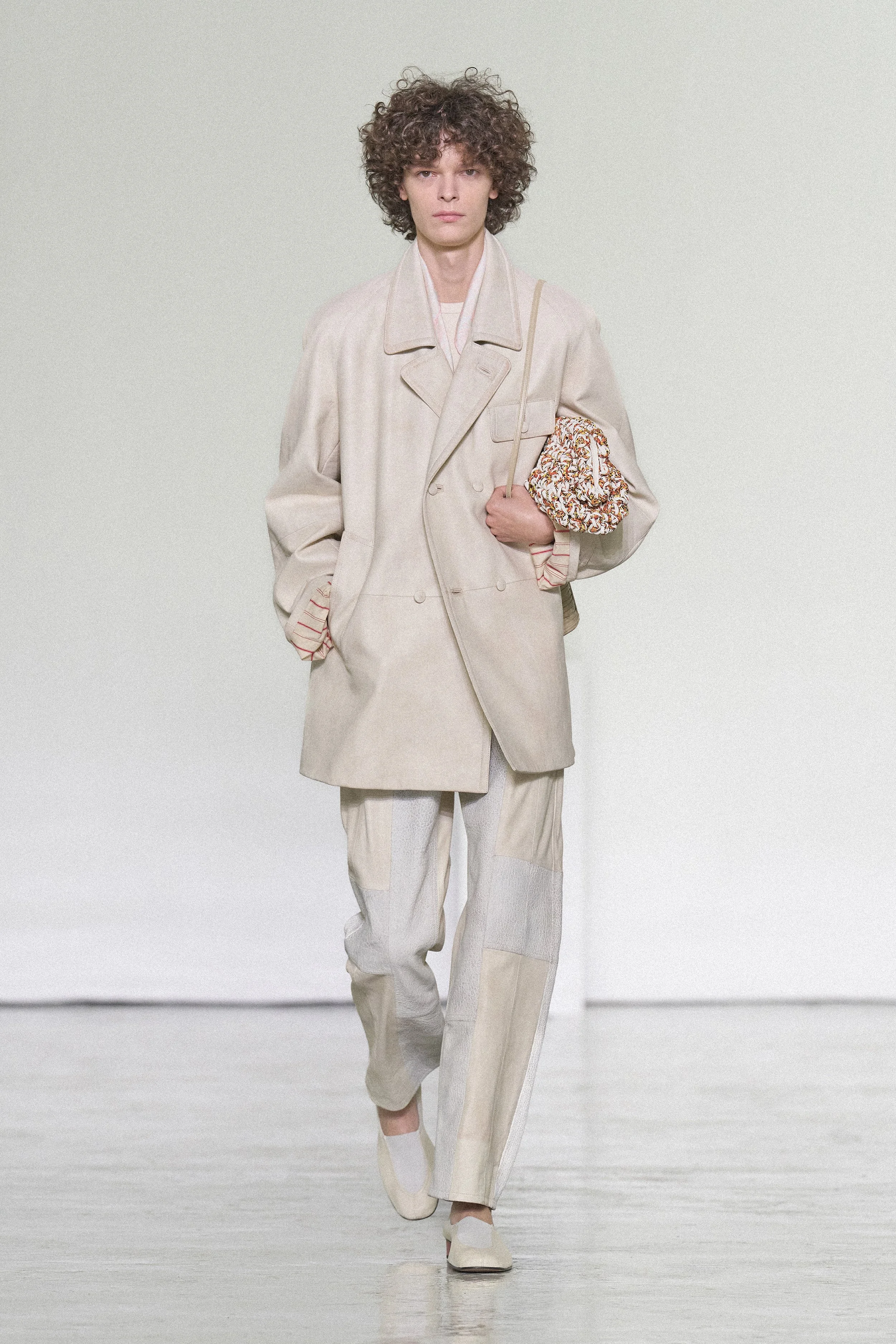 BOTTEGA VENETA - SUMMER 2027 - LOOK 41.jpg