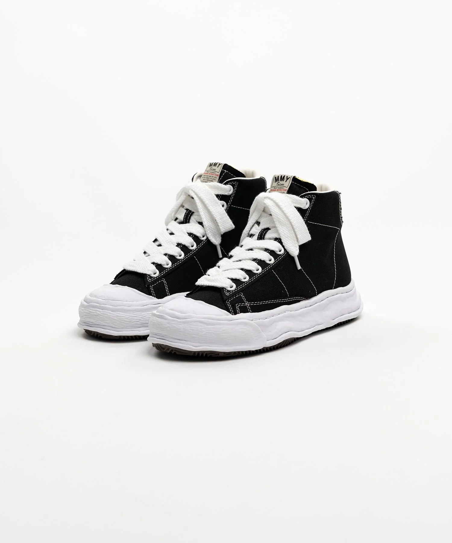 Canvas Hi-Top_BLACK_JACKSON.jpg