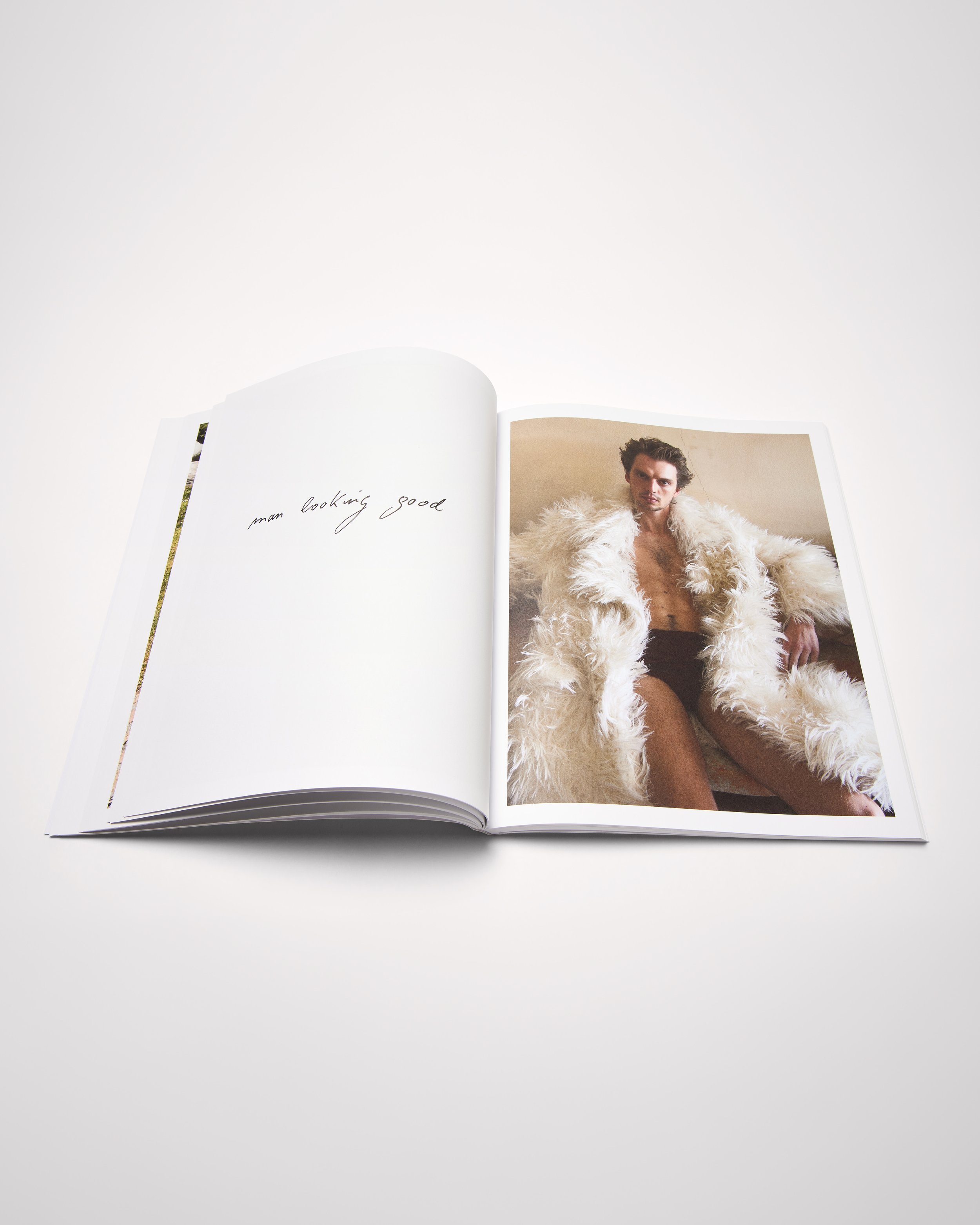BV_W26_Juergen Teller Fanzine_imageonly_sRGB_4x5_page_05.jpg