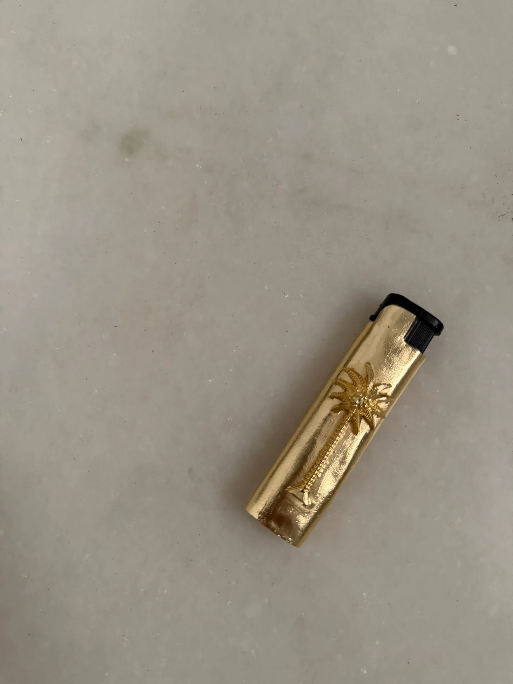 DHORA Lighter - £39