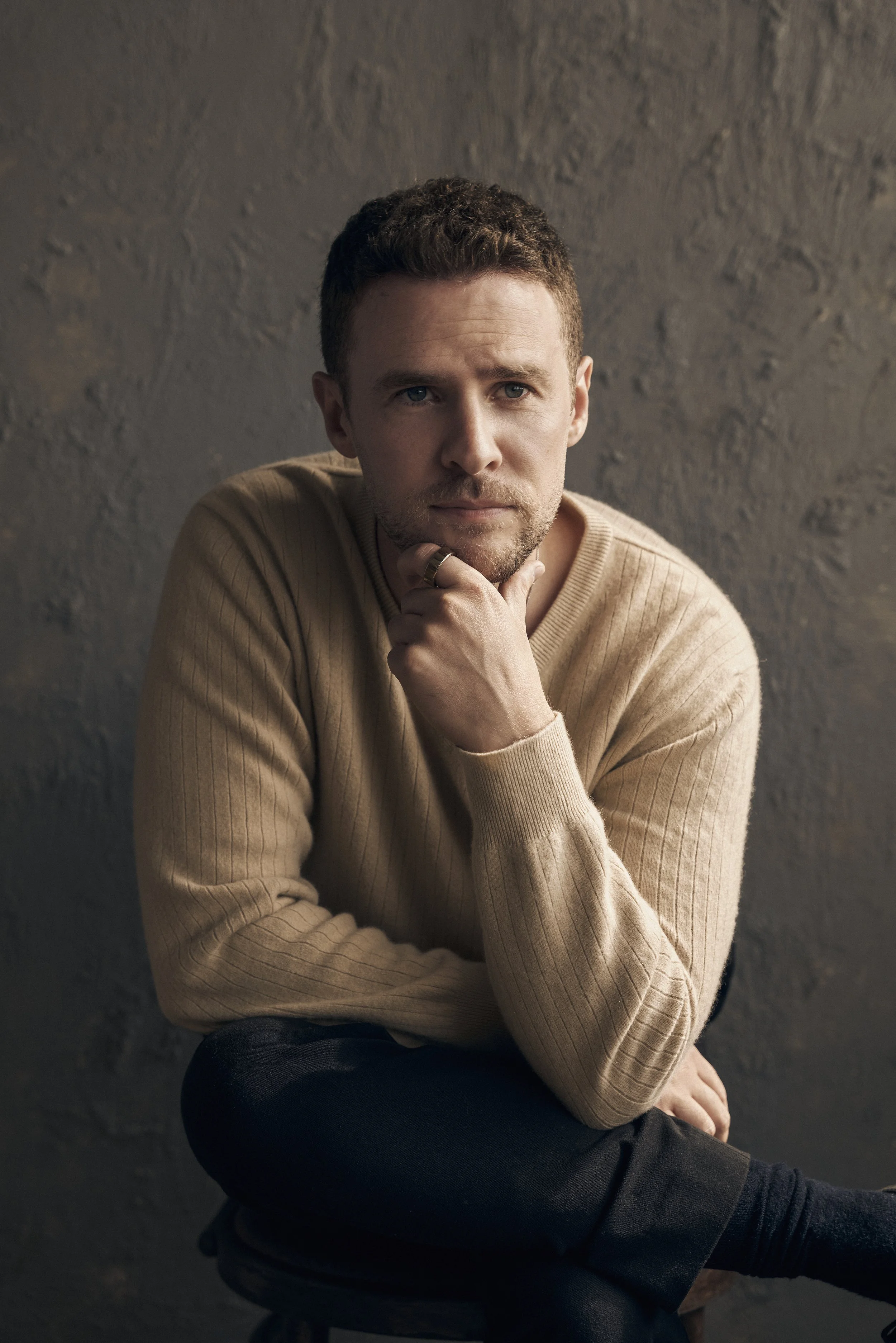 Iain De Caestecker